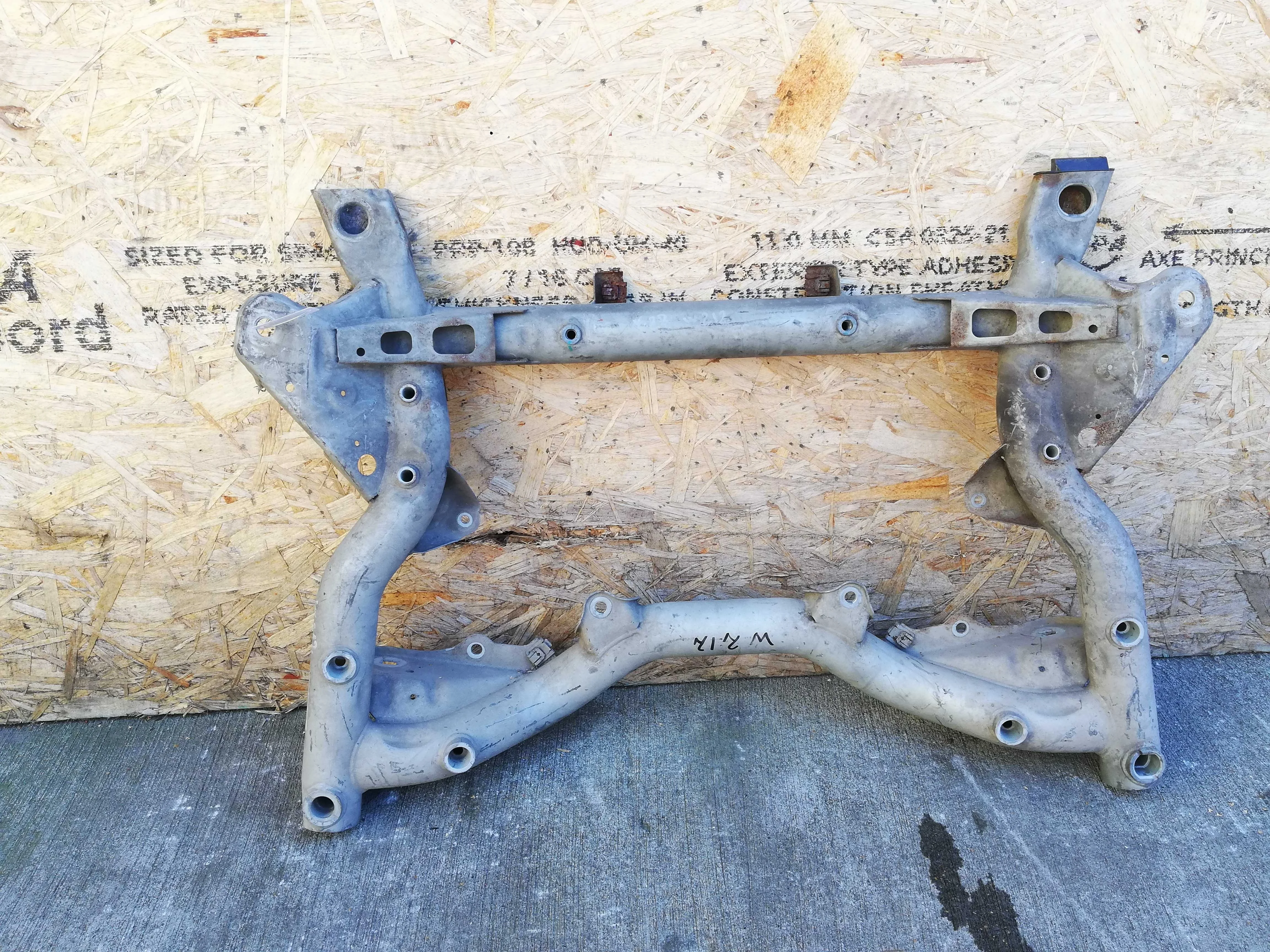 Балка передняя Mercedes E-klasse (W212) 2009 - 2013 бензин 3.5 Автомат