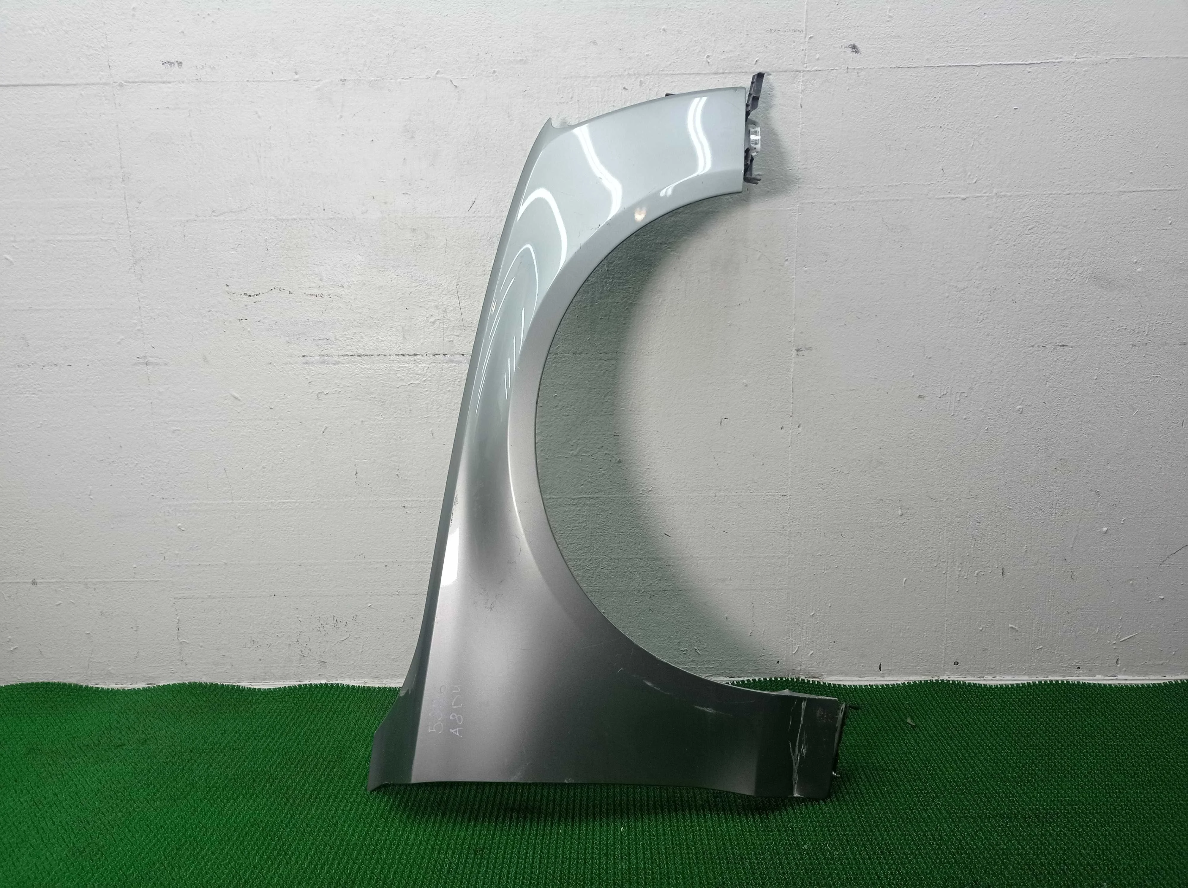 Крыло правое Audi A8 D4 (4H2) 2010 - 2014 бензин 3.0 Автомат