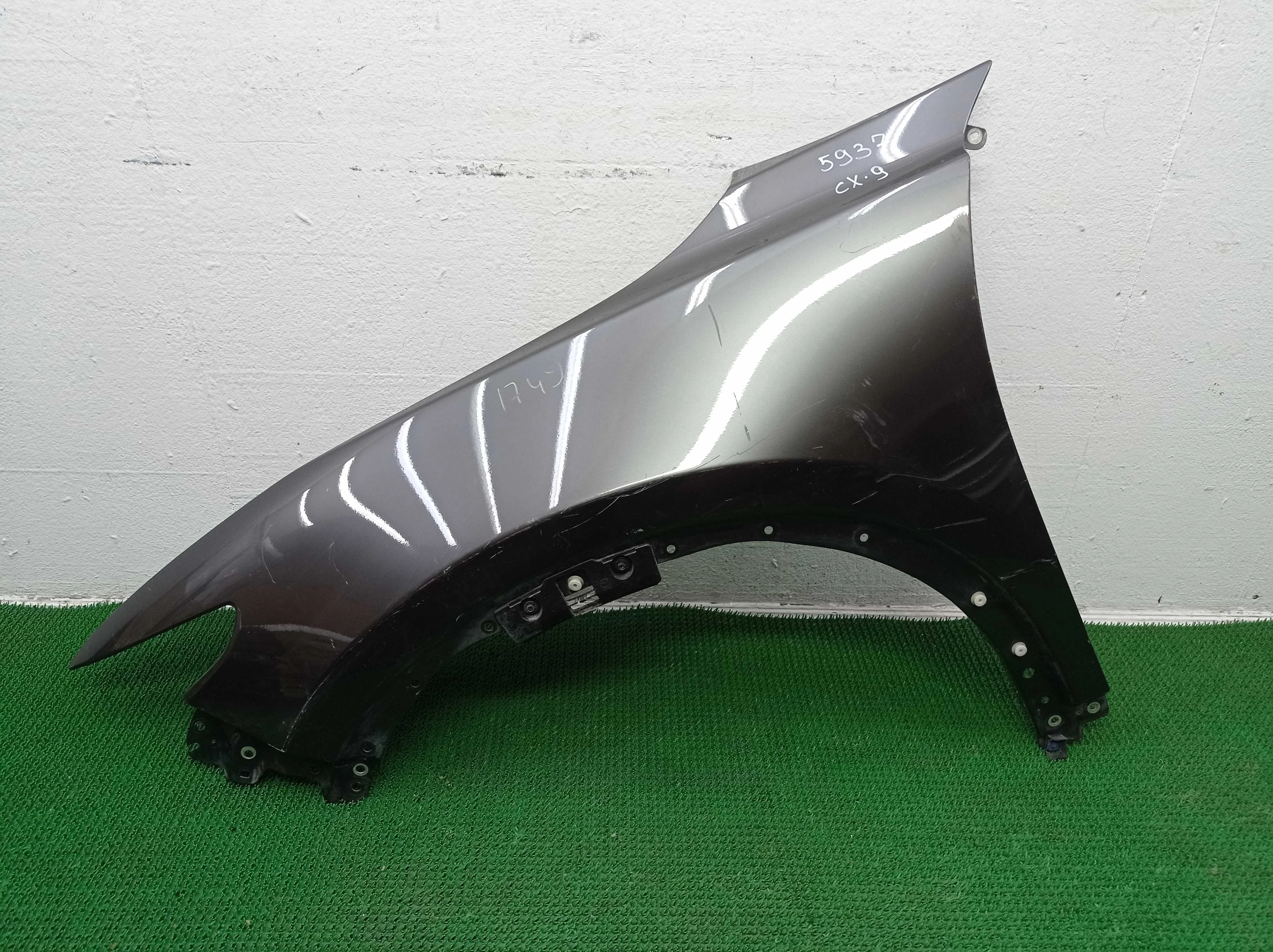 Крыло левое Mazda CX9 II (TC) 2016 - 2021 бензин 2.5 Автомат