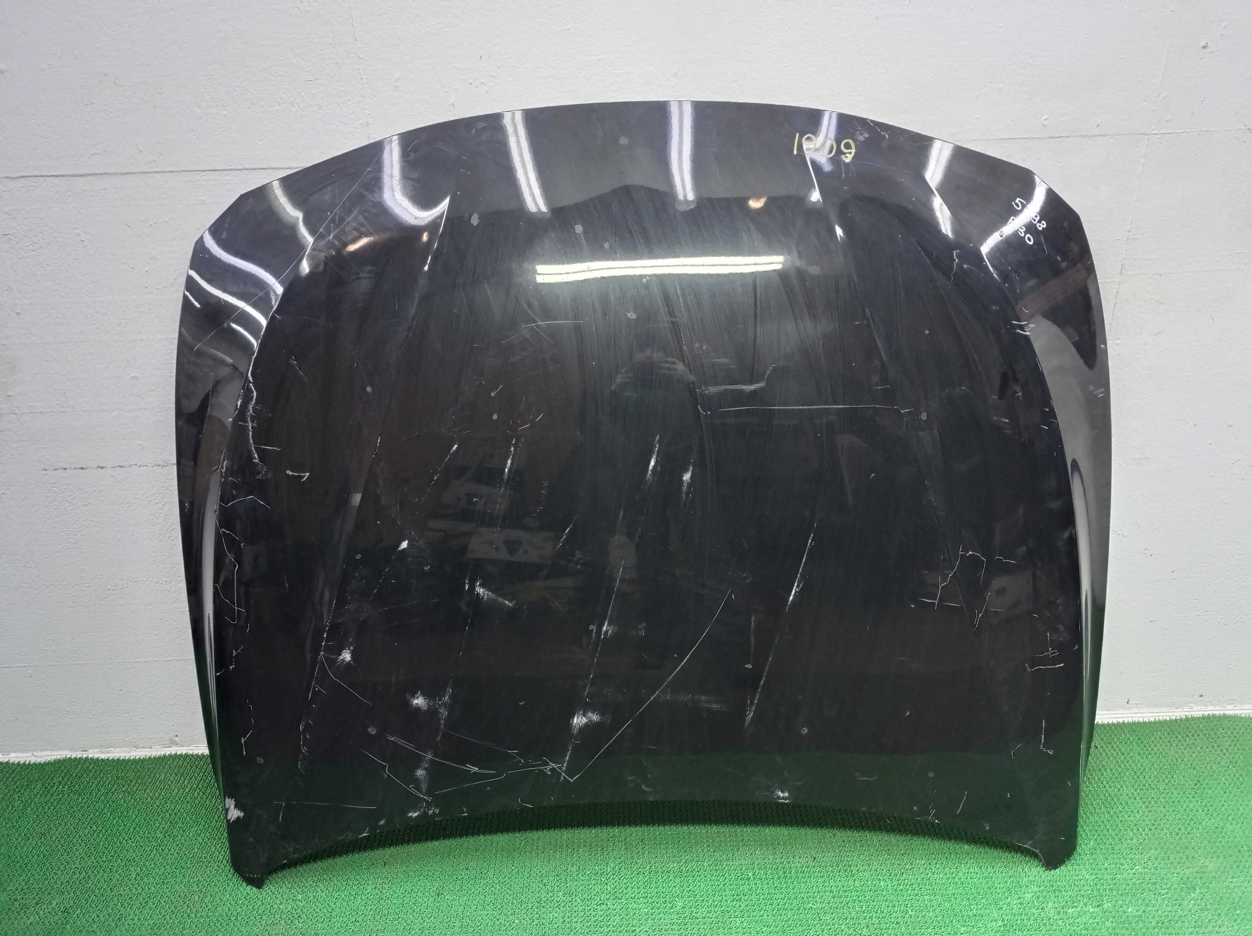 Капот BMW 3-Series F30 2011 - 2015 бензин 2.0 Автомат