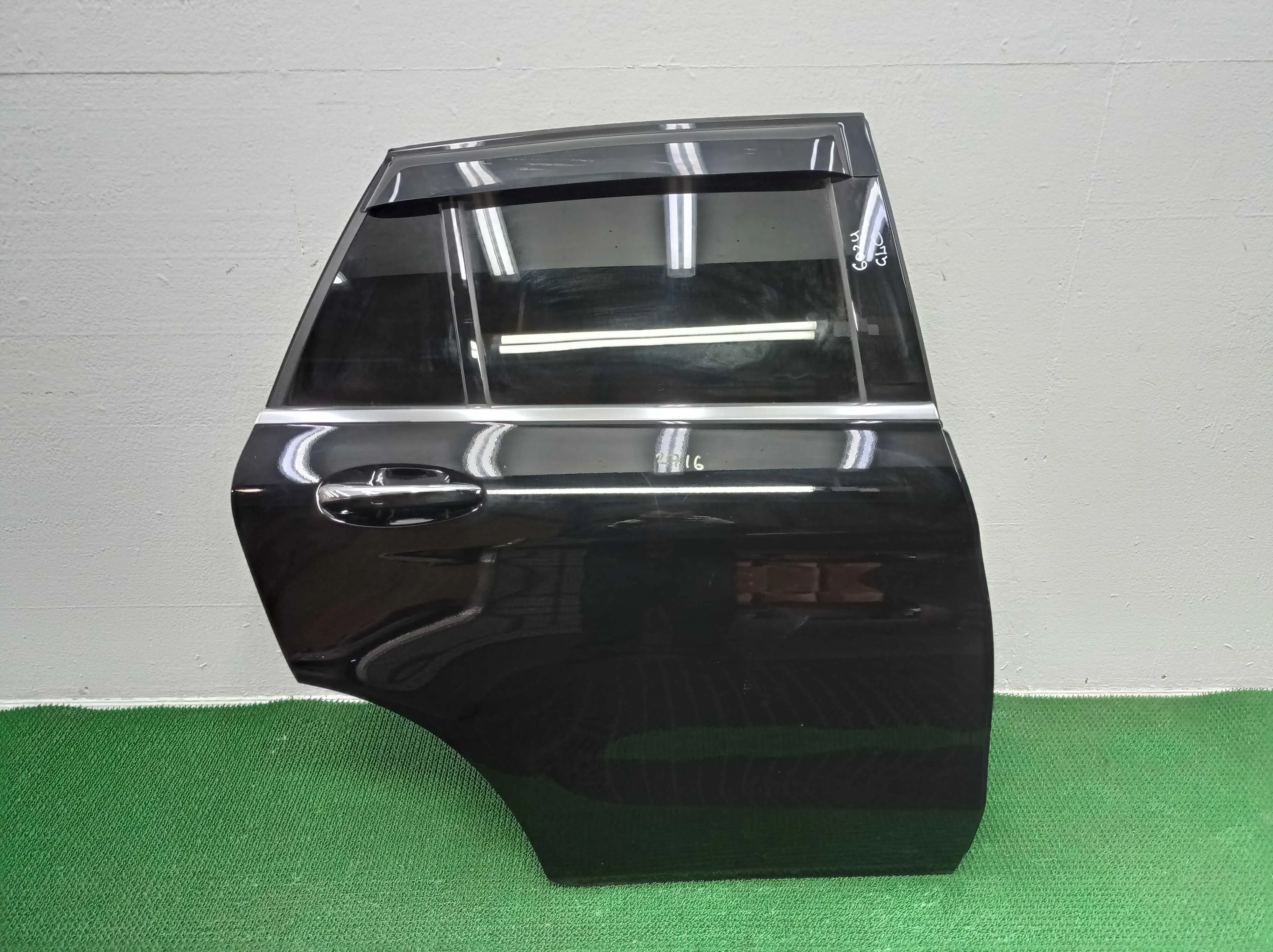 Дверь задняя правая Mercedes GLC (X253) Рестайлинг 2019 - 2023 бензин 2.0 Автомат