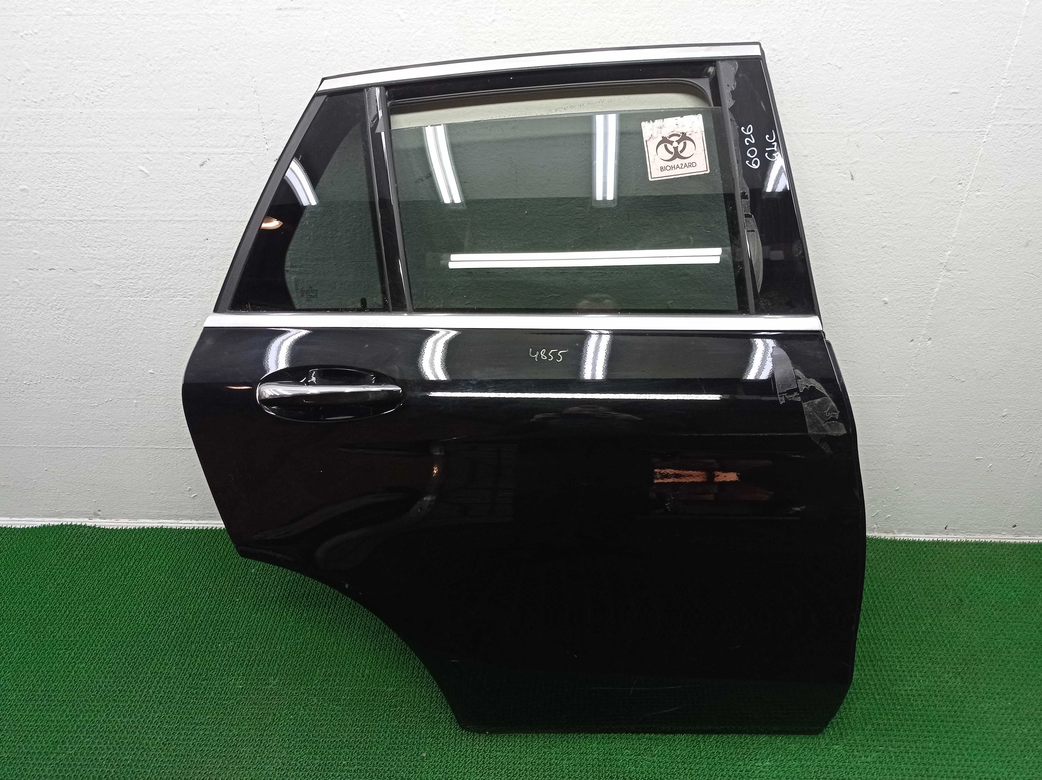 Дверь задняя правая Mercedes GLC (X253) Рестайлинг 2019 - 2023 бензин 2.0 Автомат