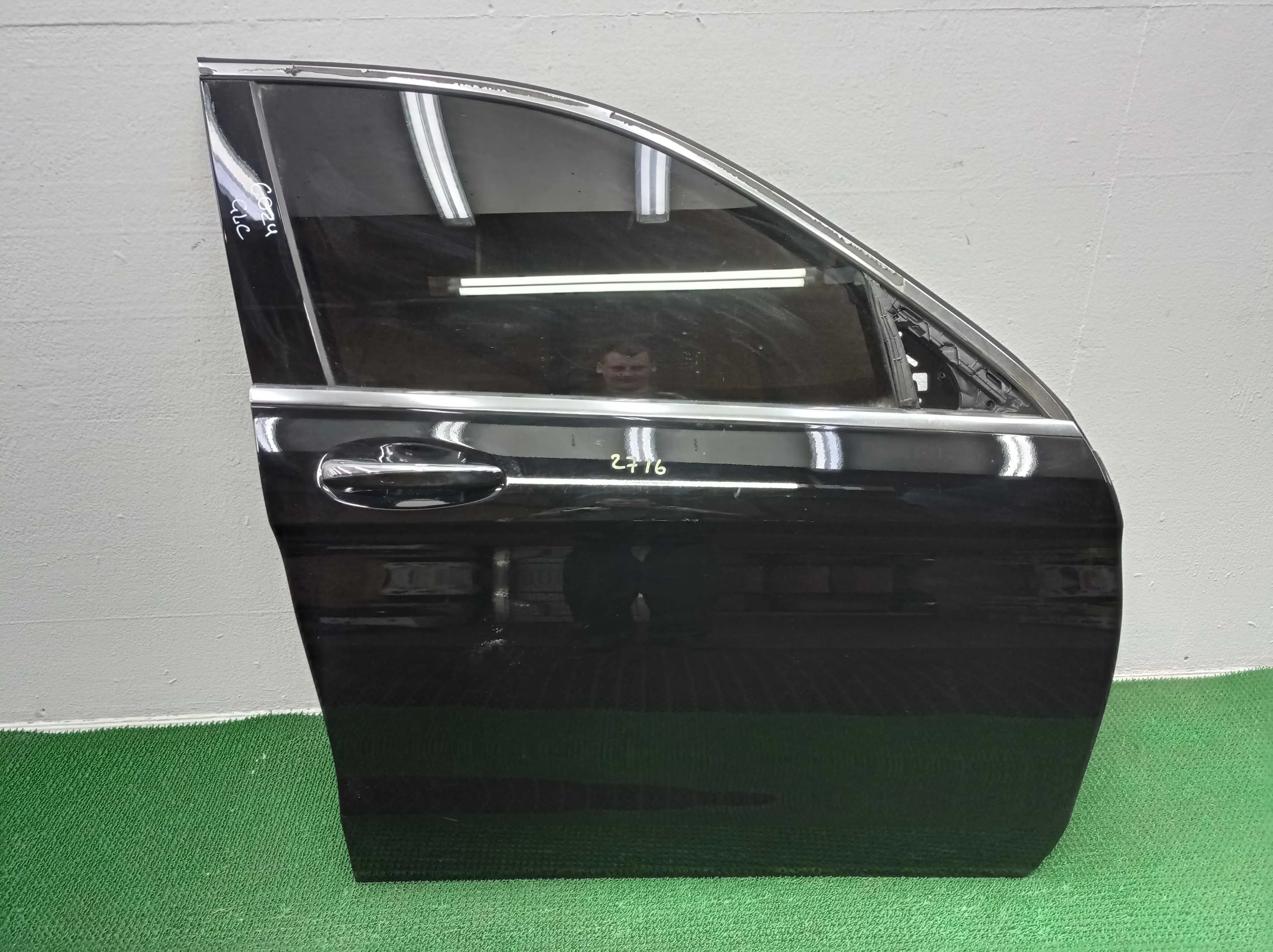 Дверь передняя правая Mercedes GLC (X253) Рестайлинг 2019 - 2023 бензин 2.0 Автомат