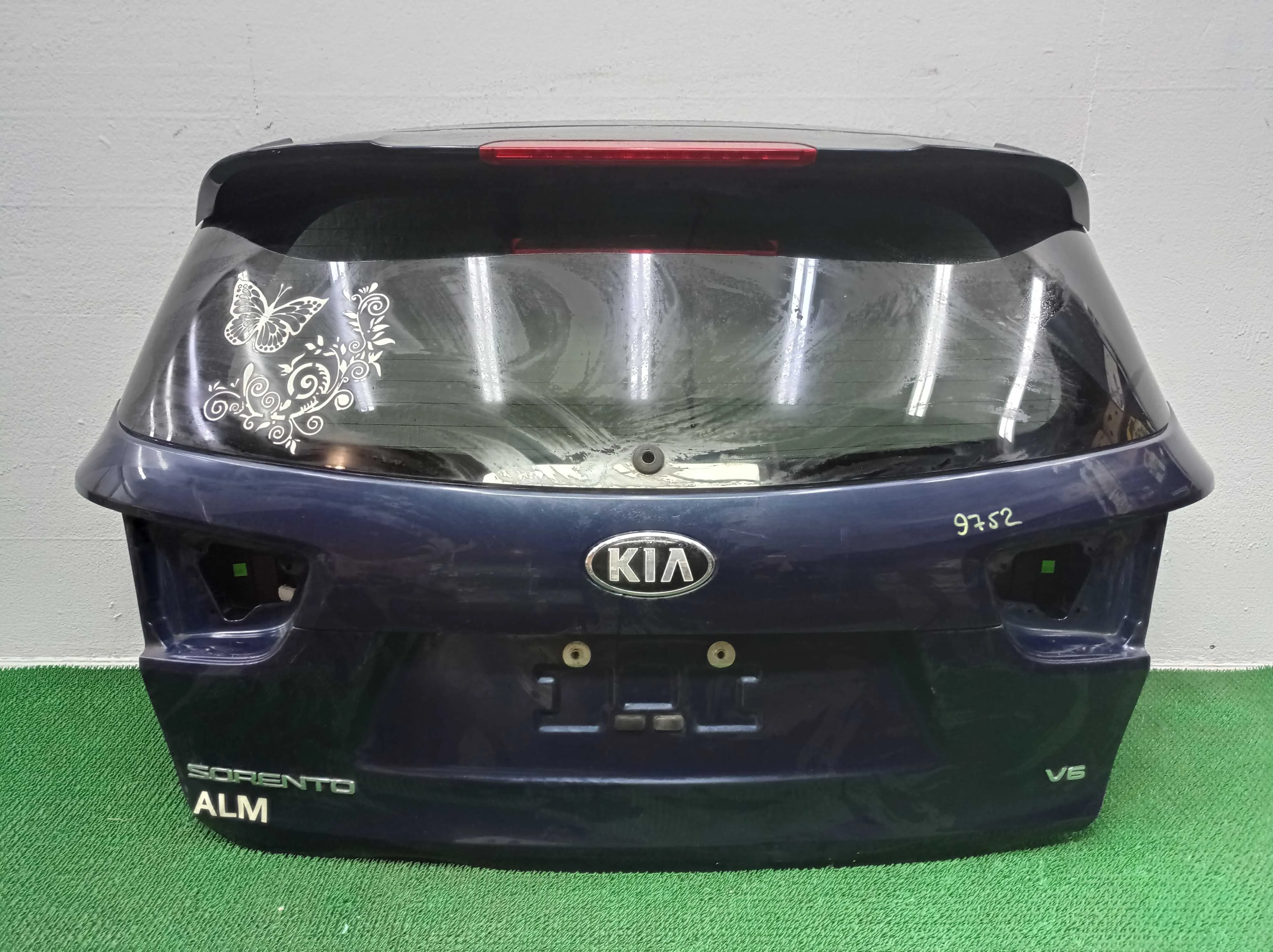 Крышка багажника Kia Sorento III (UM) Рестайлинг 2017 - 2020 бензин 3.3 Автомат