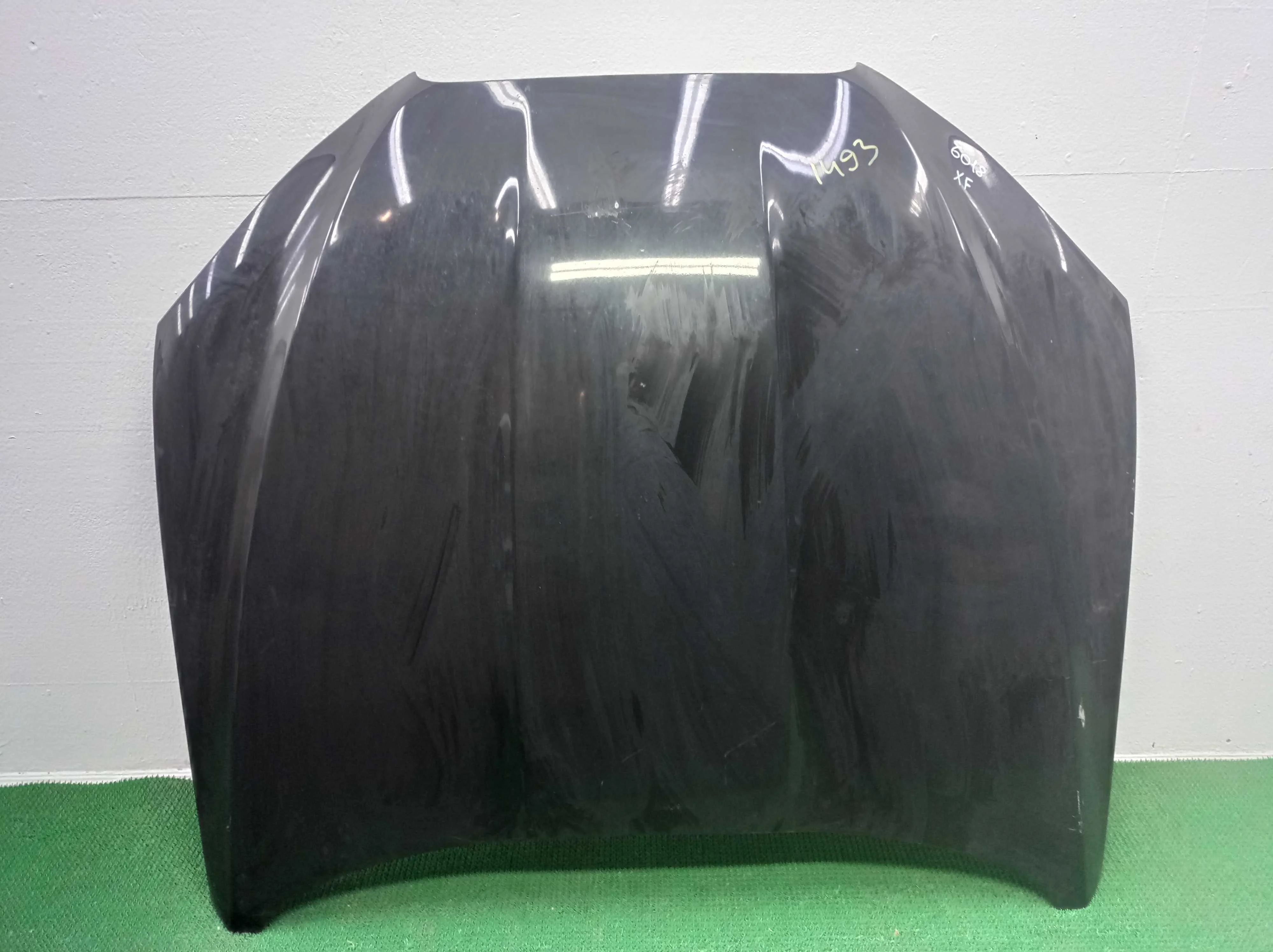 Капот Jaguar XF (X250) рестайлинг 2011 - 2015 бензин 2.0 Автомат