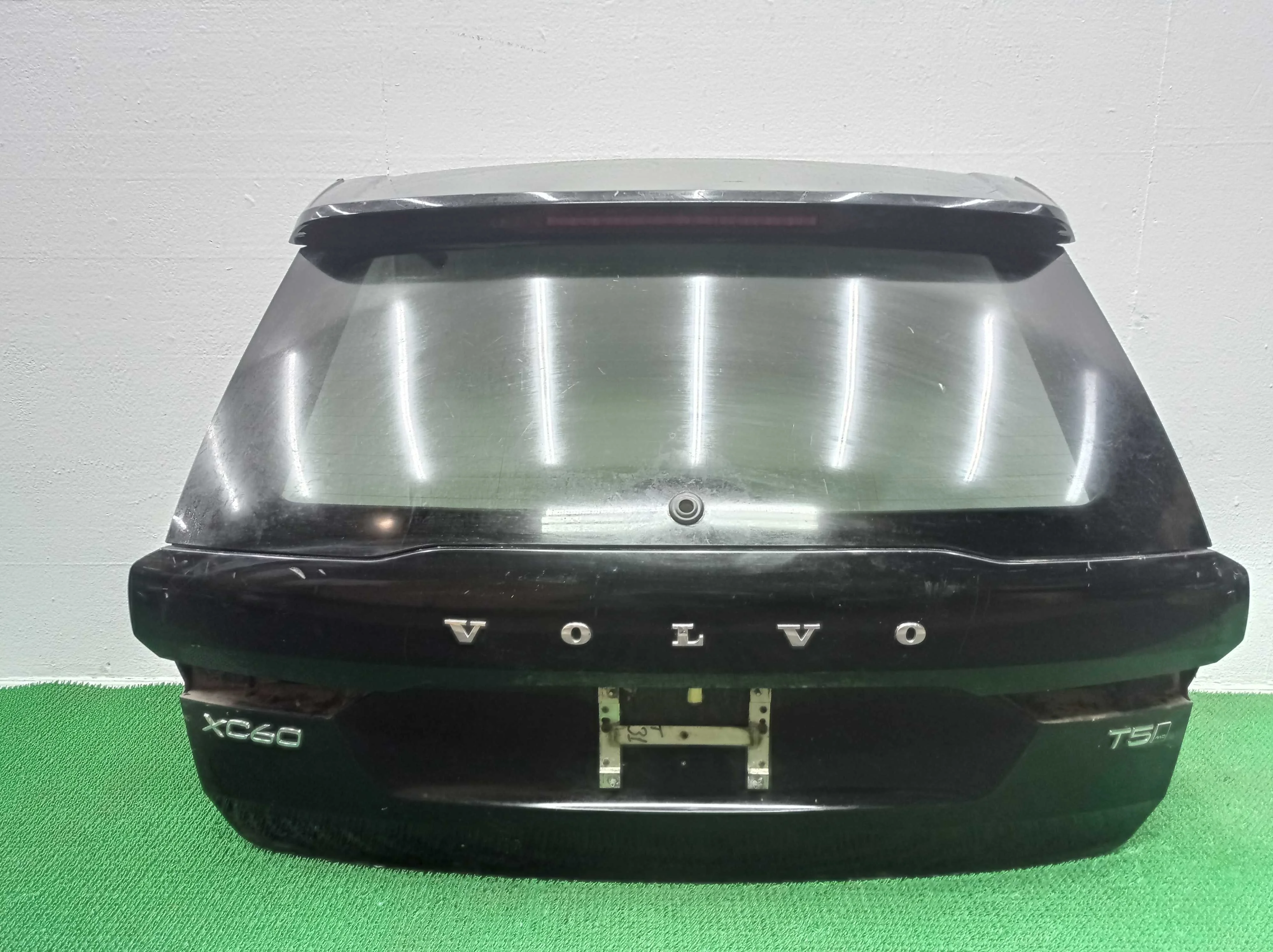 Крышка багажника Volvo XC60 II (UZ) 2017- 2021 бензин 2.0 Автомат