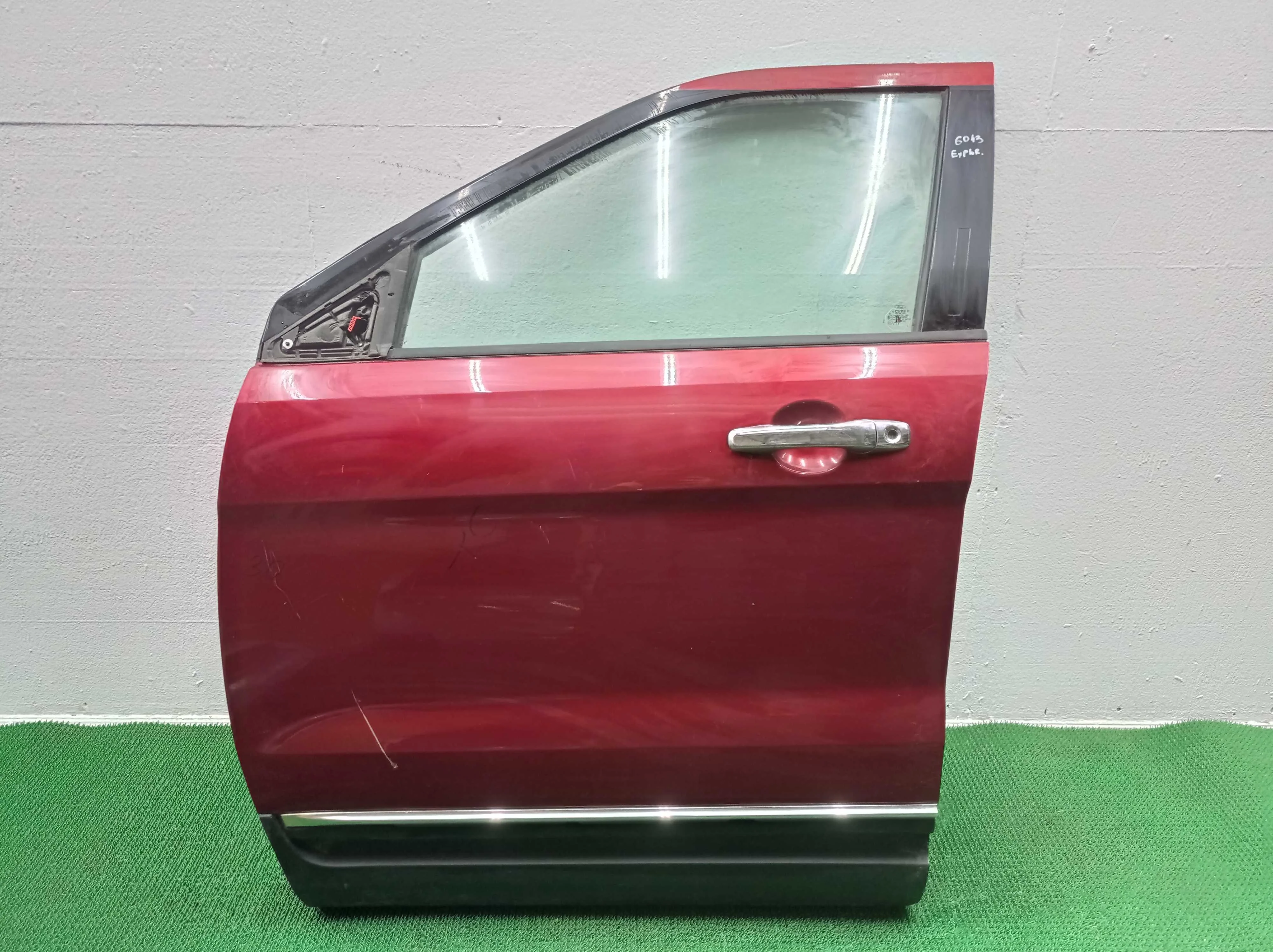 Дверь передняя левая Ford Explorer V 2010 - 2015 бензин 3.5 Автомат