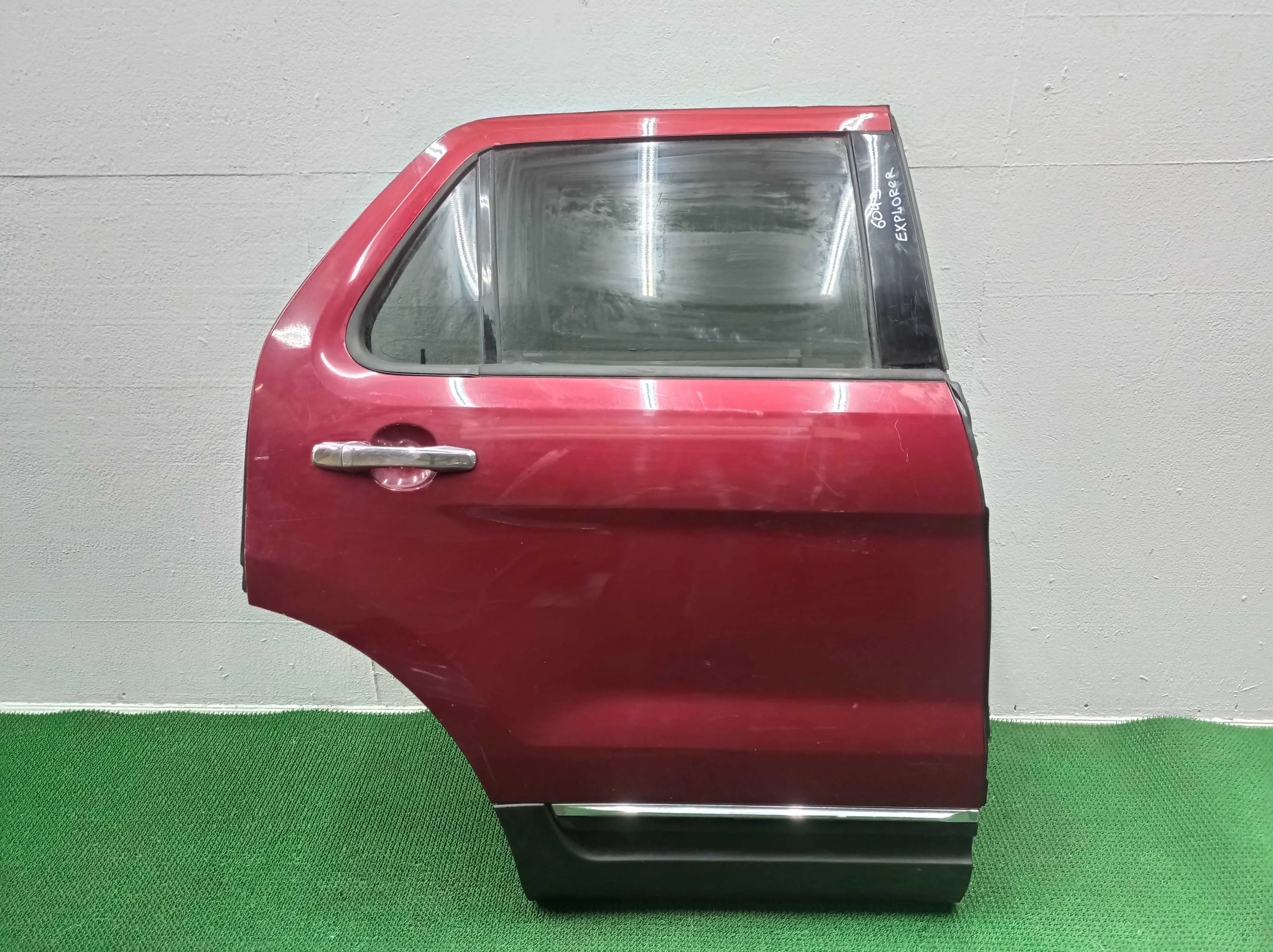 Дверь задняя правая Ford Explorer V 2010 - 2015 бензин 3.5 Автомат