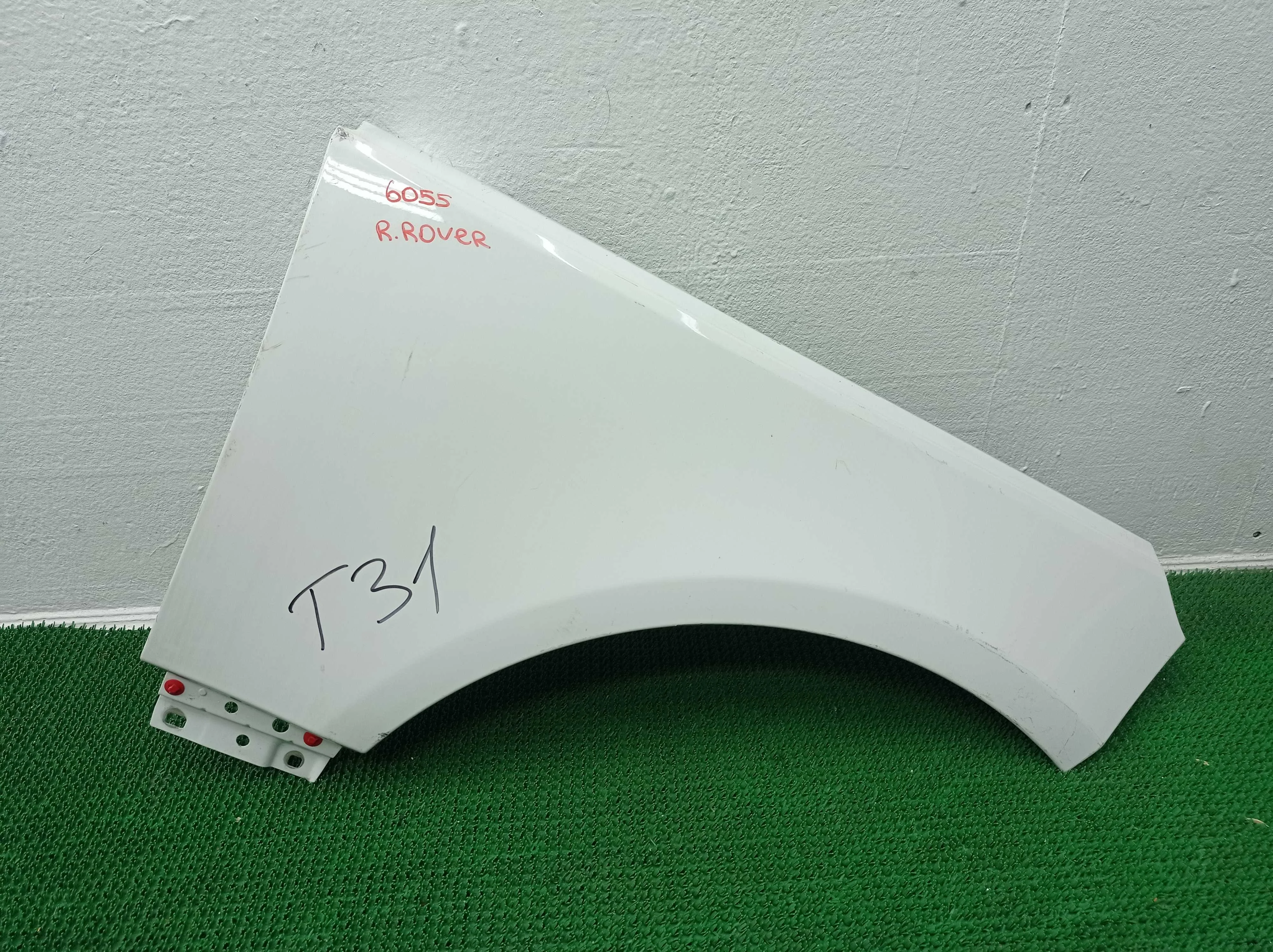Крыло правое Land Rover Range Rover IV (LG,L405 рестайлинг) 2017 - 2022 бензин 5.0 Автомат