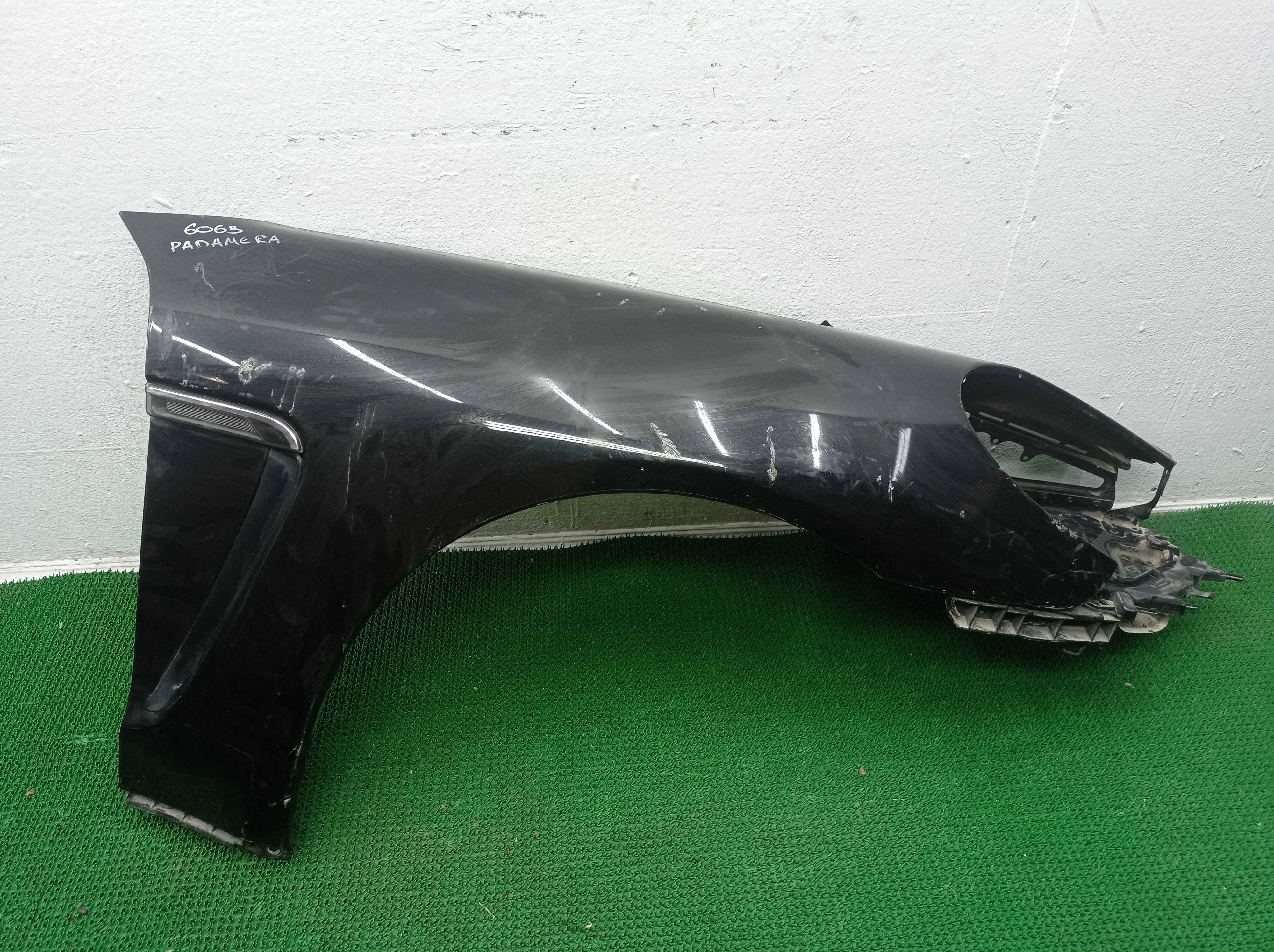 Крыло правое Porsche Panamera (970) 2009 - 2016 бензин 3.6 Автомат