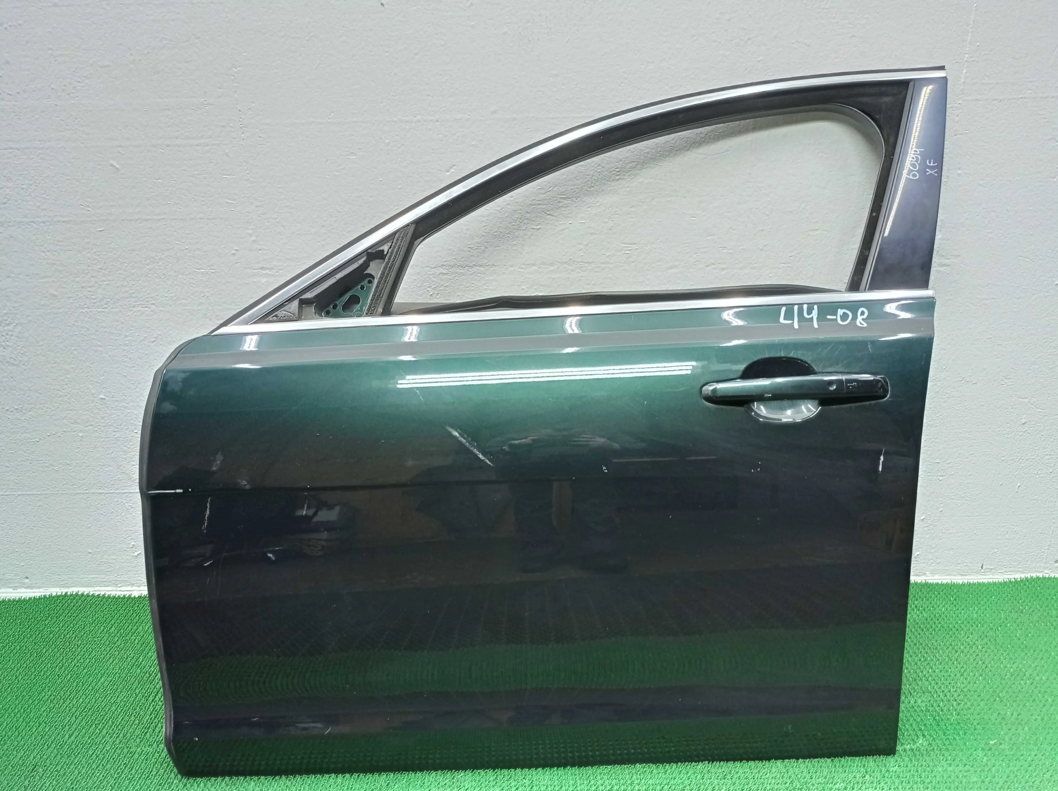 Дверь передняя левая Jaguar XF (X260) 2015 - 2020 бензин 3.0 Автомат