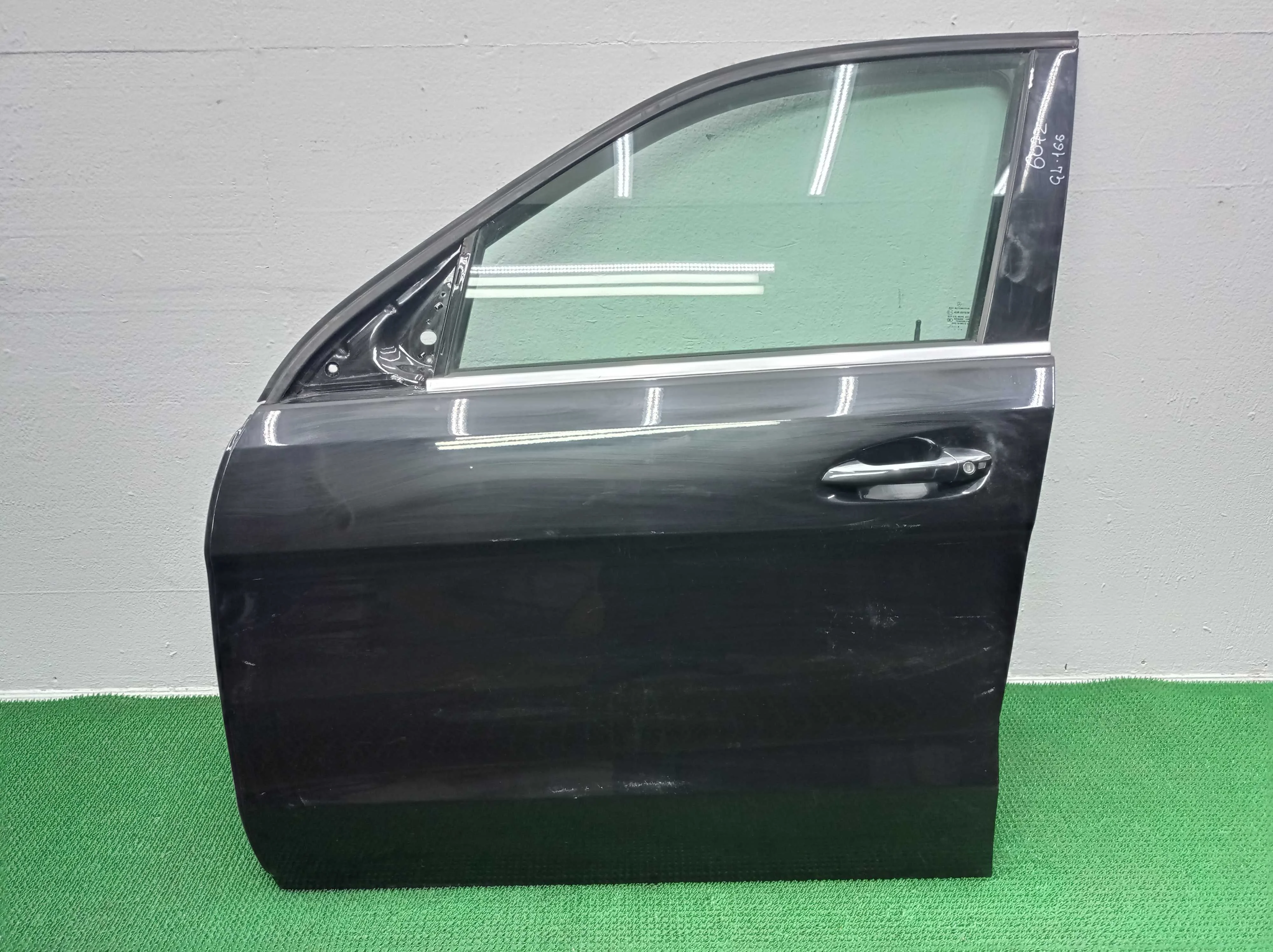 Дверь передняя левая Mercedes GL (X166) 2012 - 2016 бензин 6.3 Автомат