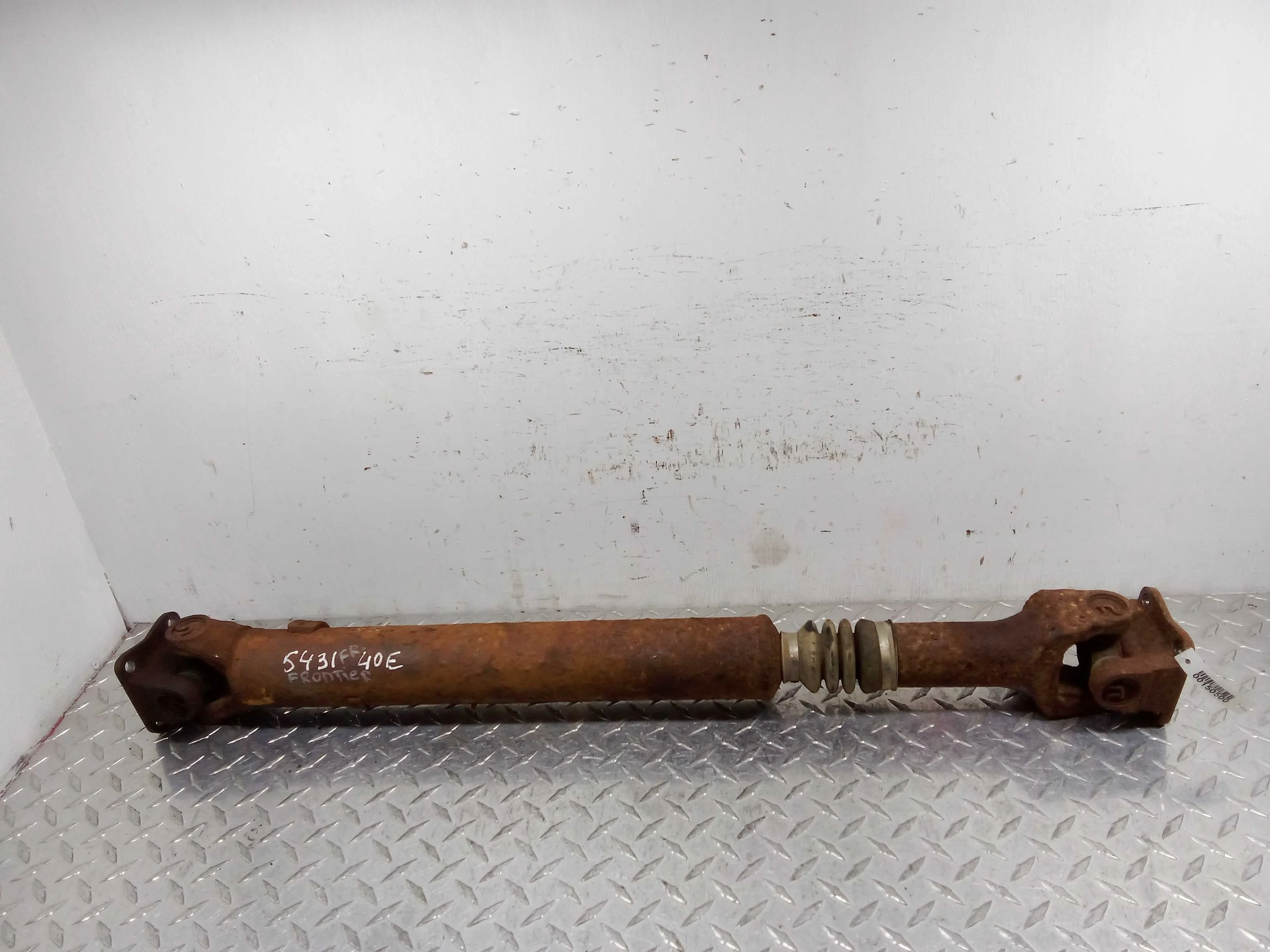 Кардан передний Nissan Frontier II (D40) 2004 - 2010 бензин 4.0 Автомат