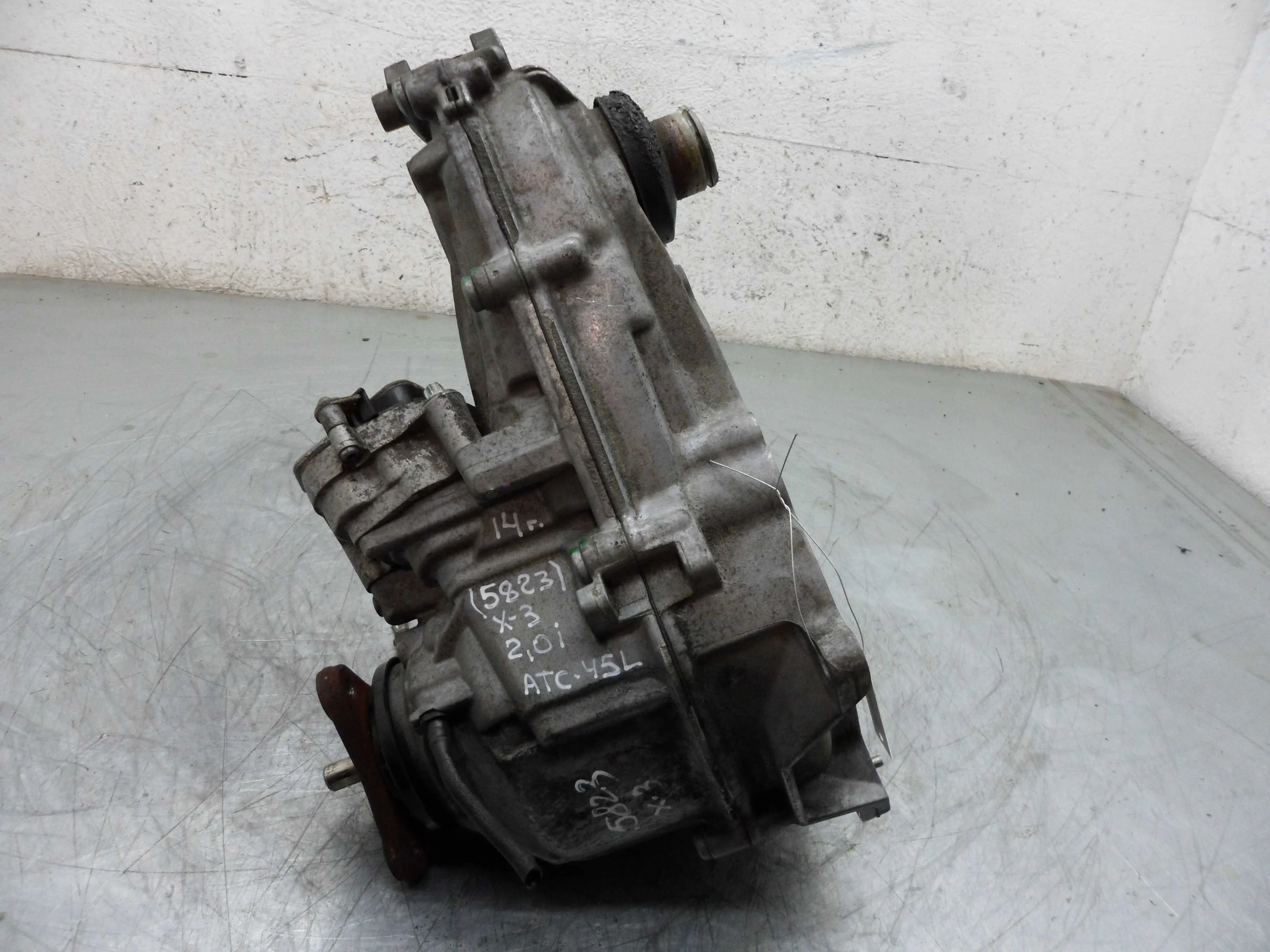 Раздаточная коробка BMW X3 F25 2010 - 2014 бензин 2.8 Автомат