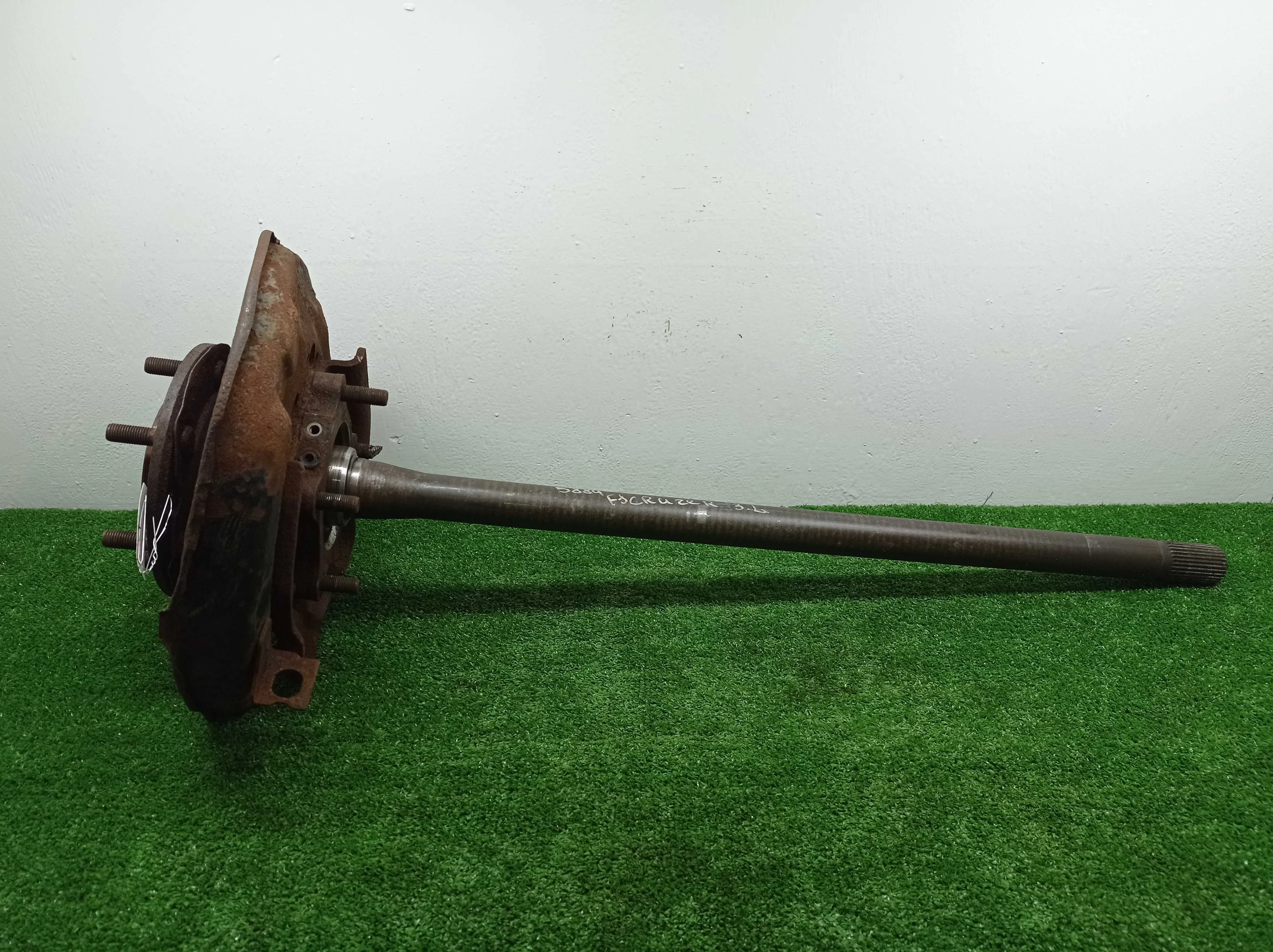 Полуось задняя левая Toyota FJ Cruiser (GSJ10) 2006 - 2018 бензин 4.0 Автомат