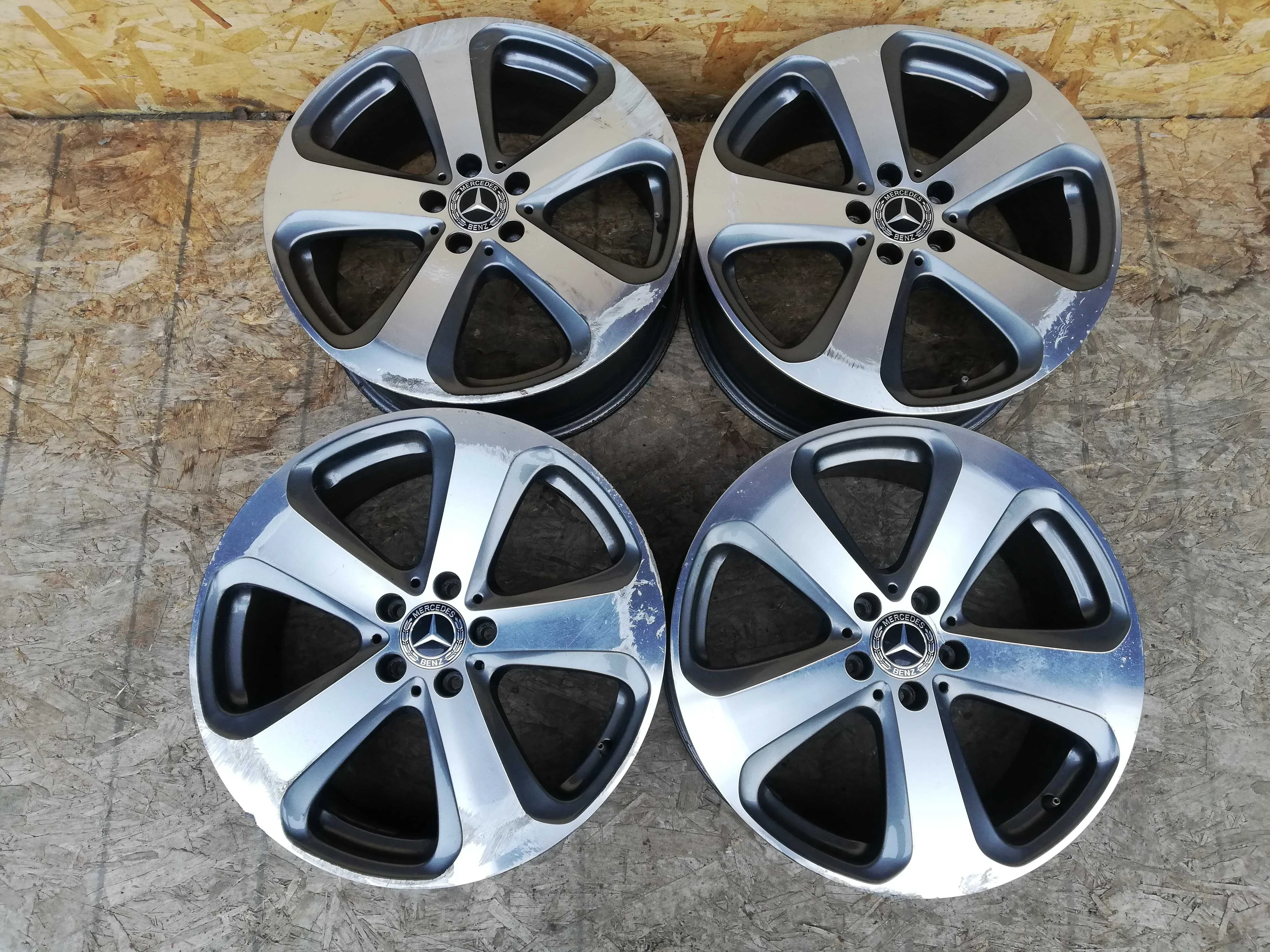 Диск литой Mercedes GLC (X253) Рестайлинг 2019 - 2023 бензин 2.0 Автомат