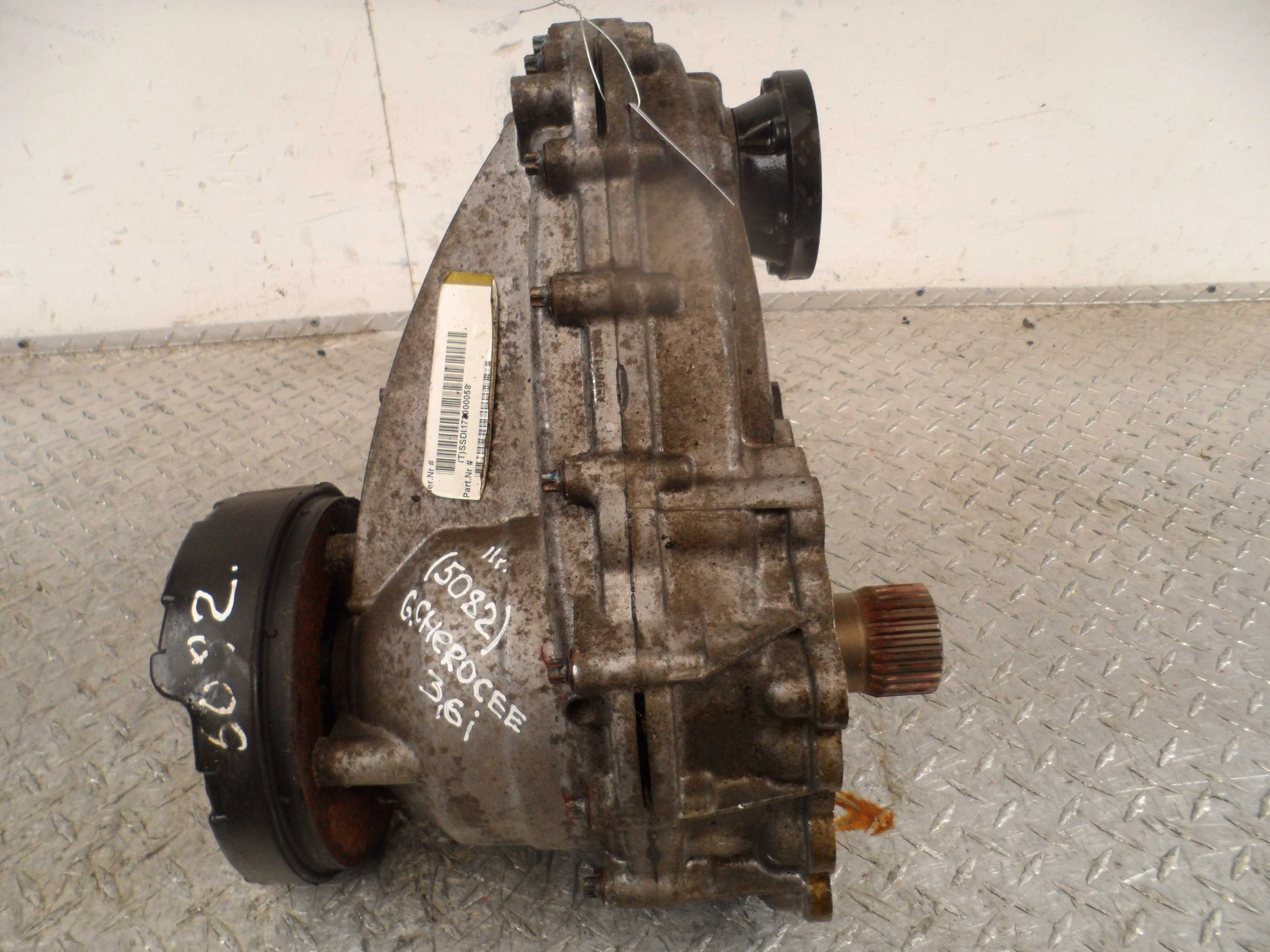 Раздаточная коробка Jeep Grand Cherokee IV (WK2) 2010 - 2013 бензин 3.6 Автомат