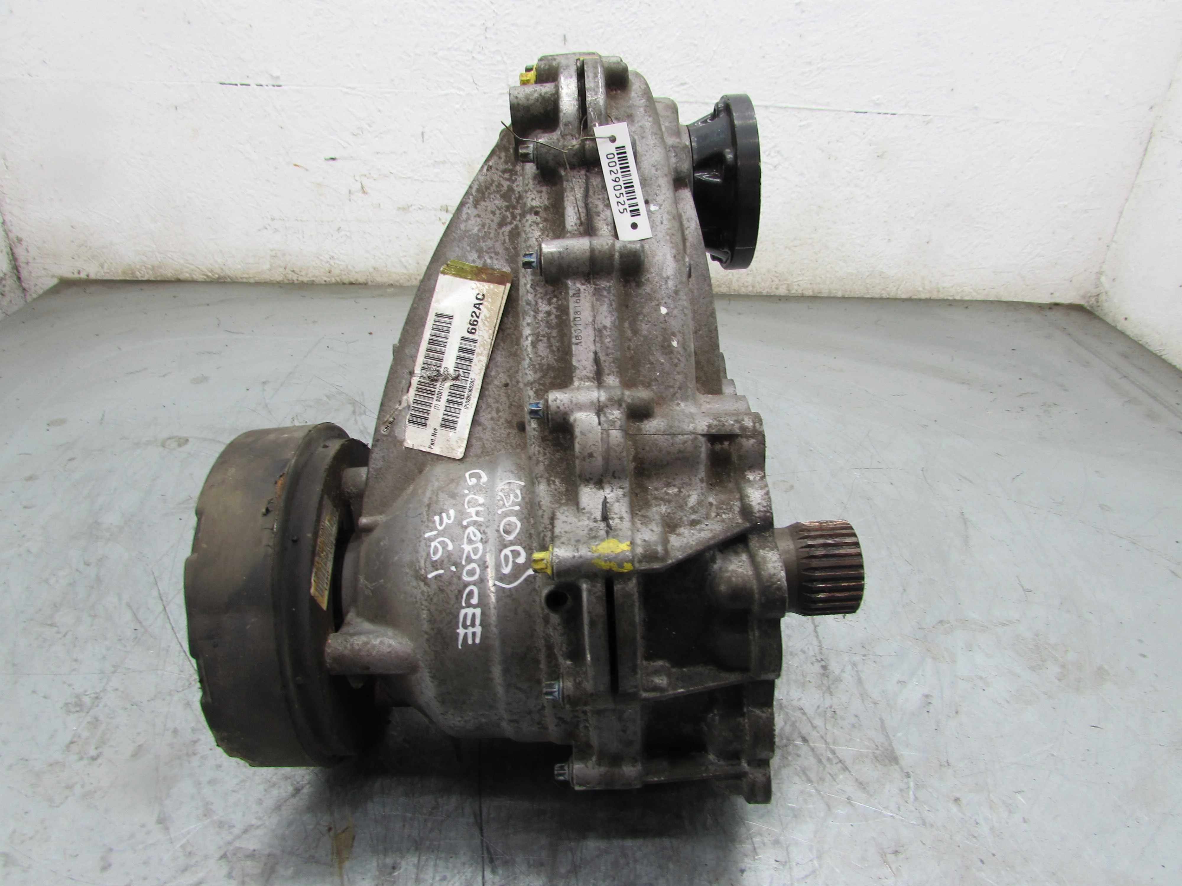 Раздаточная коробка Jeep Grand Cherokee IV (WK2) 2010 - 2013 бензин 3.6 Автомат