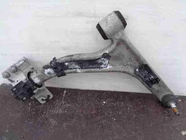 Рычаг передний правый нижний Mercedes CLA (C117) 2013 - 2016 бензин 2.5 Автомат