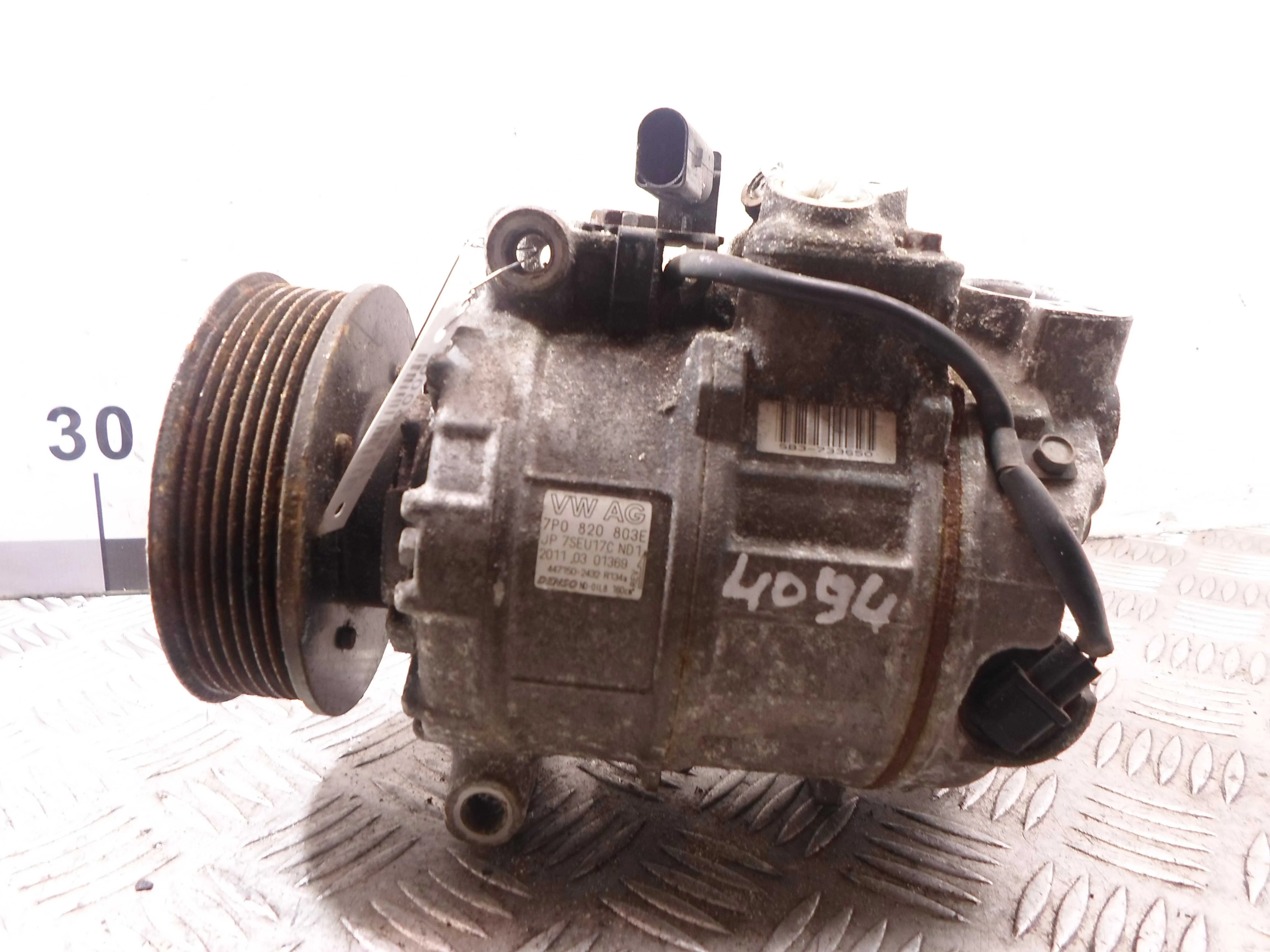 Компрессор кондиционера Volkswagen Touareg II (7P) 2010 - 2014 бензин 3.6 Автомат