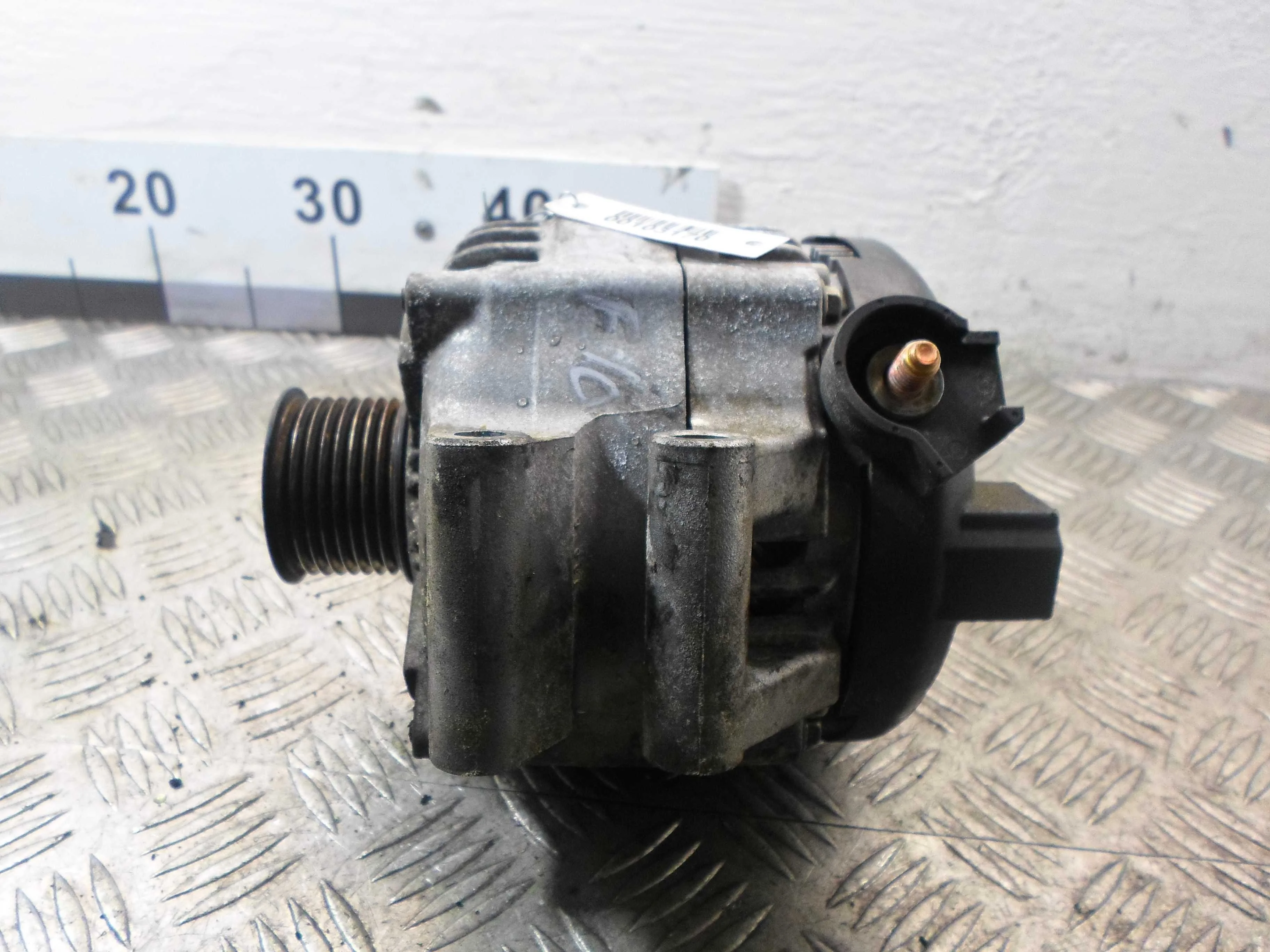 Генератор BMW 5-Series F10 2009 - 2013 бензин 3.5 Автомат