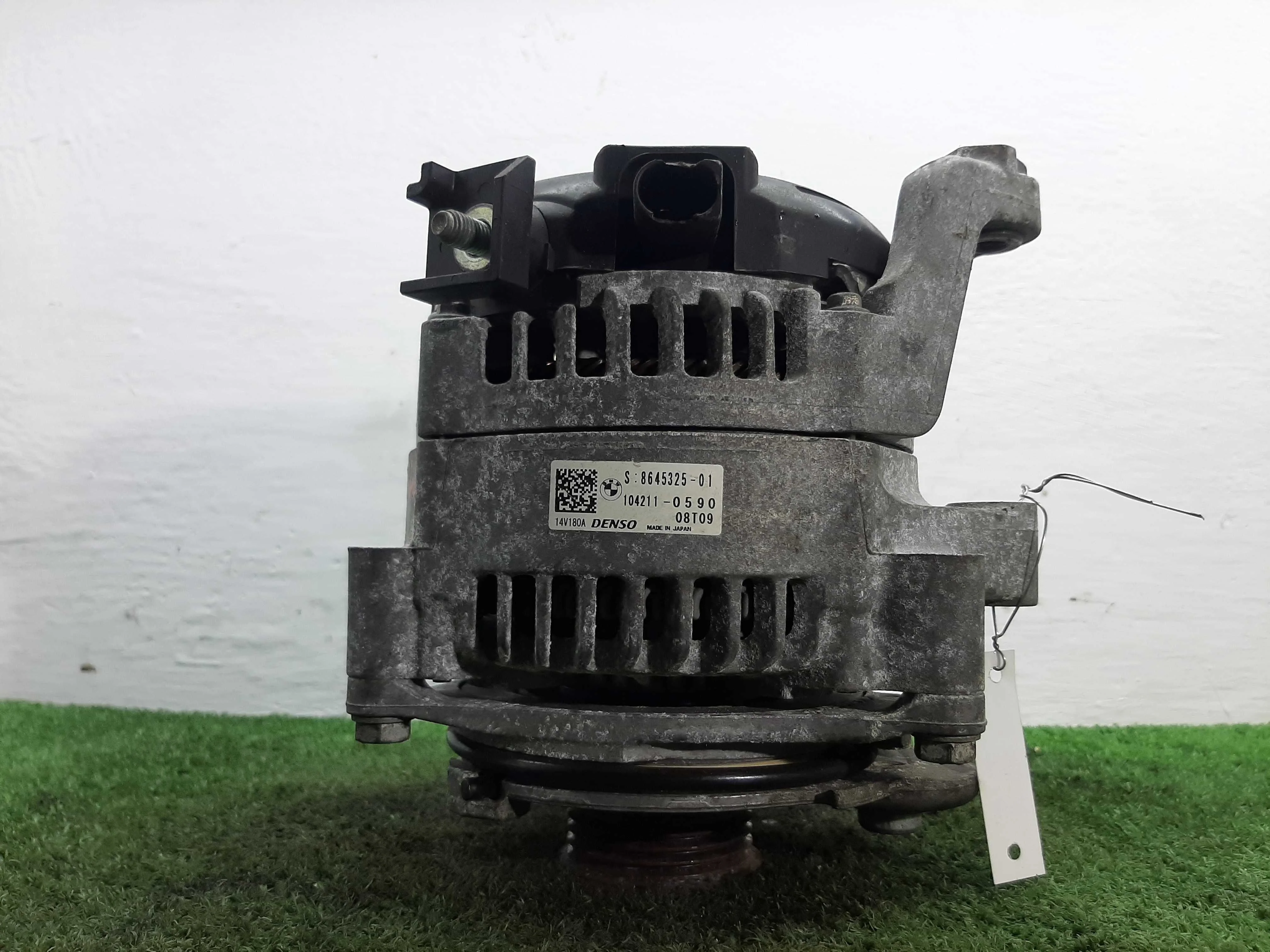 Генератор BMW 4-Series F36 (Gran Coupe) 2013 - 2017 бензин 2.0 Автомат