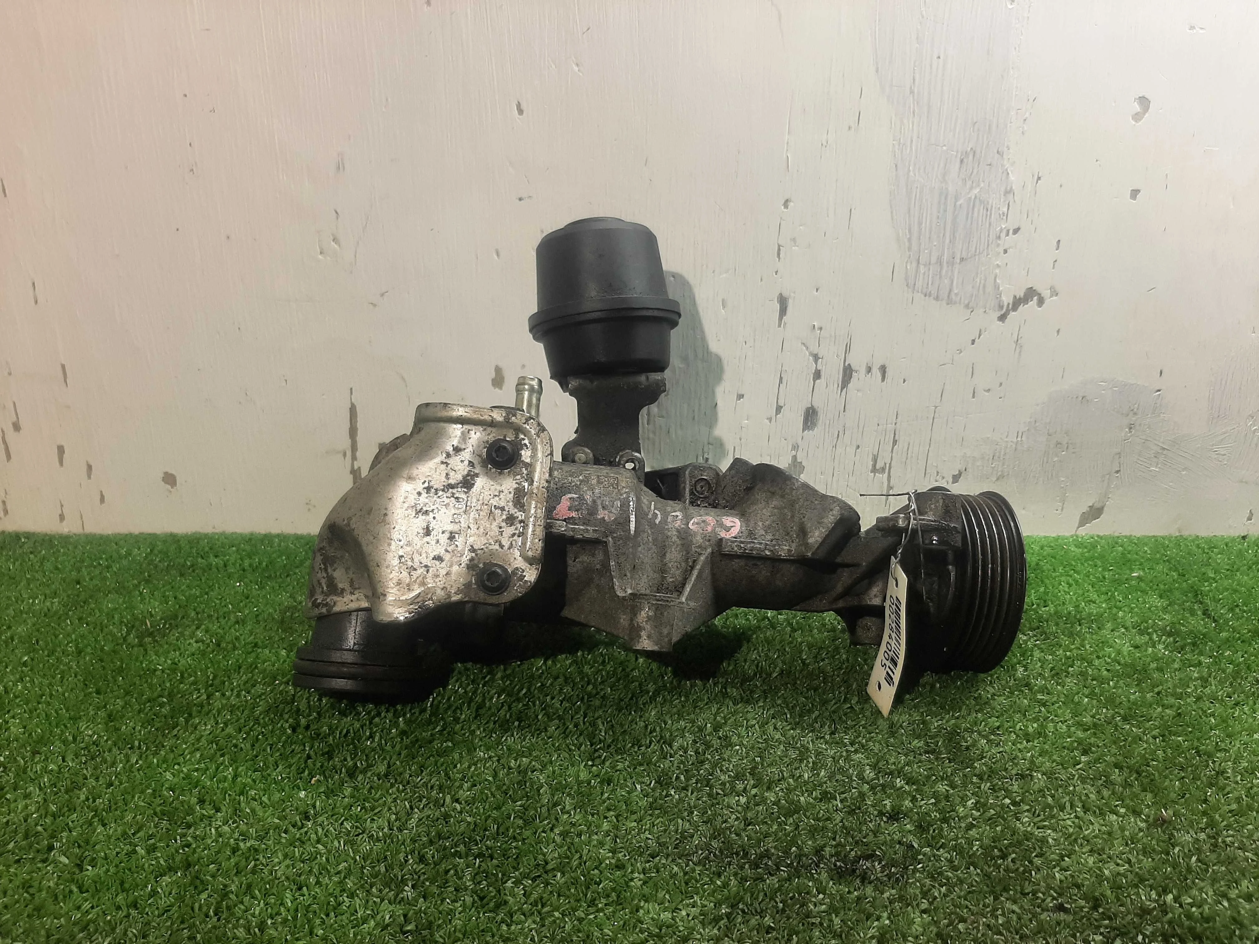 Насос водяной (помпа) Mercedes CLA (C117) 2013 - 2016 бензин 2.0 Автомат