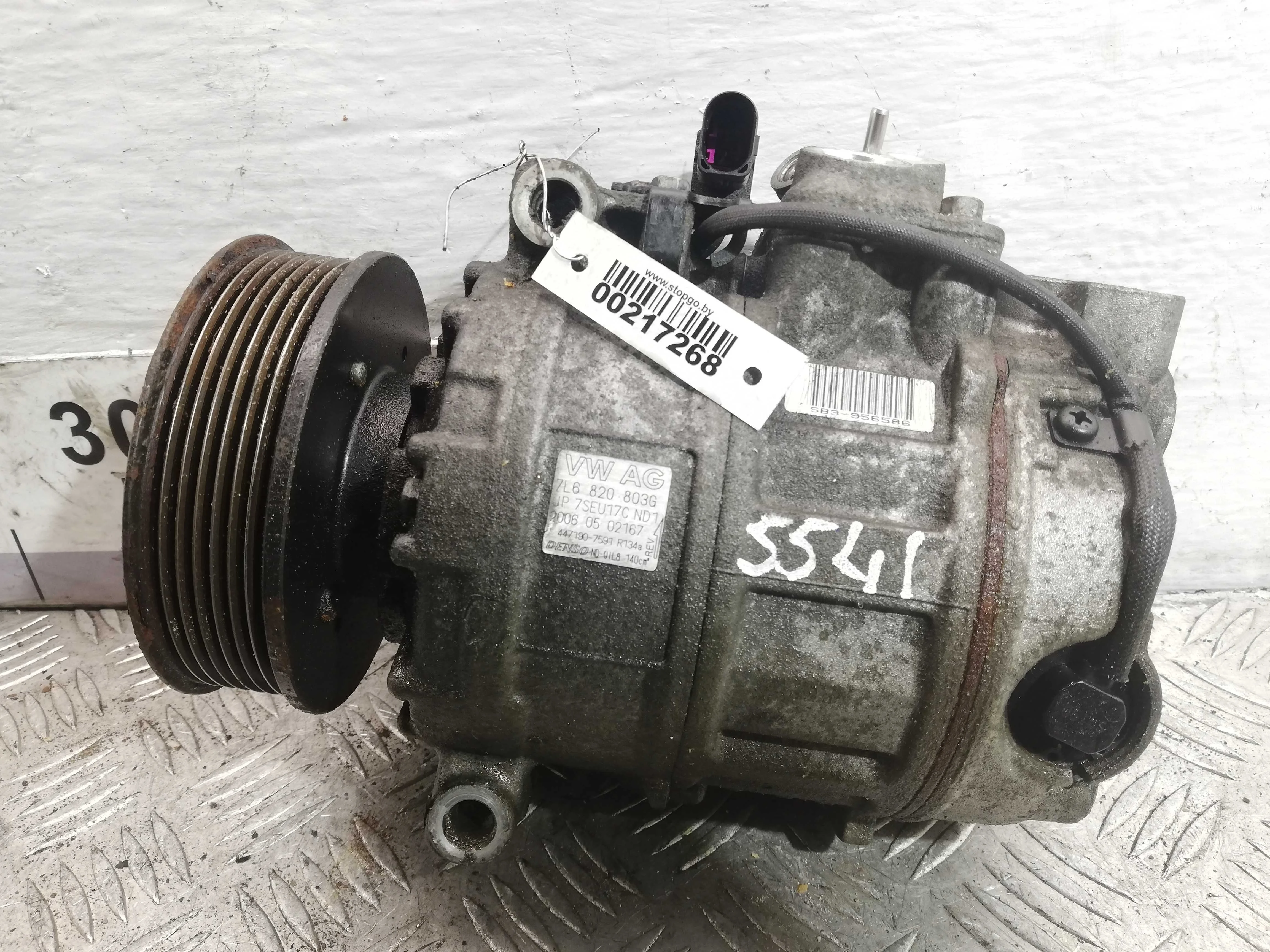 Компрессор кондиционера Audi Q7 (4LB) 2005 - 2009 бензин 3.6 Автомат