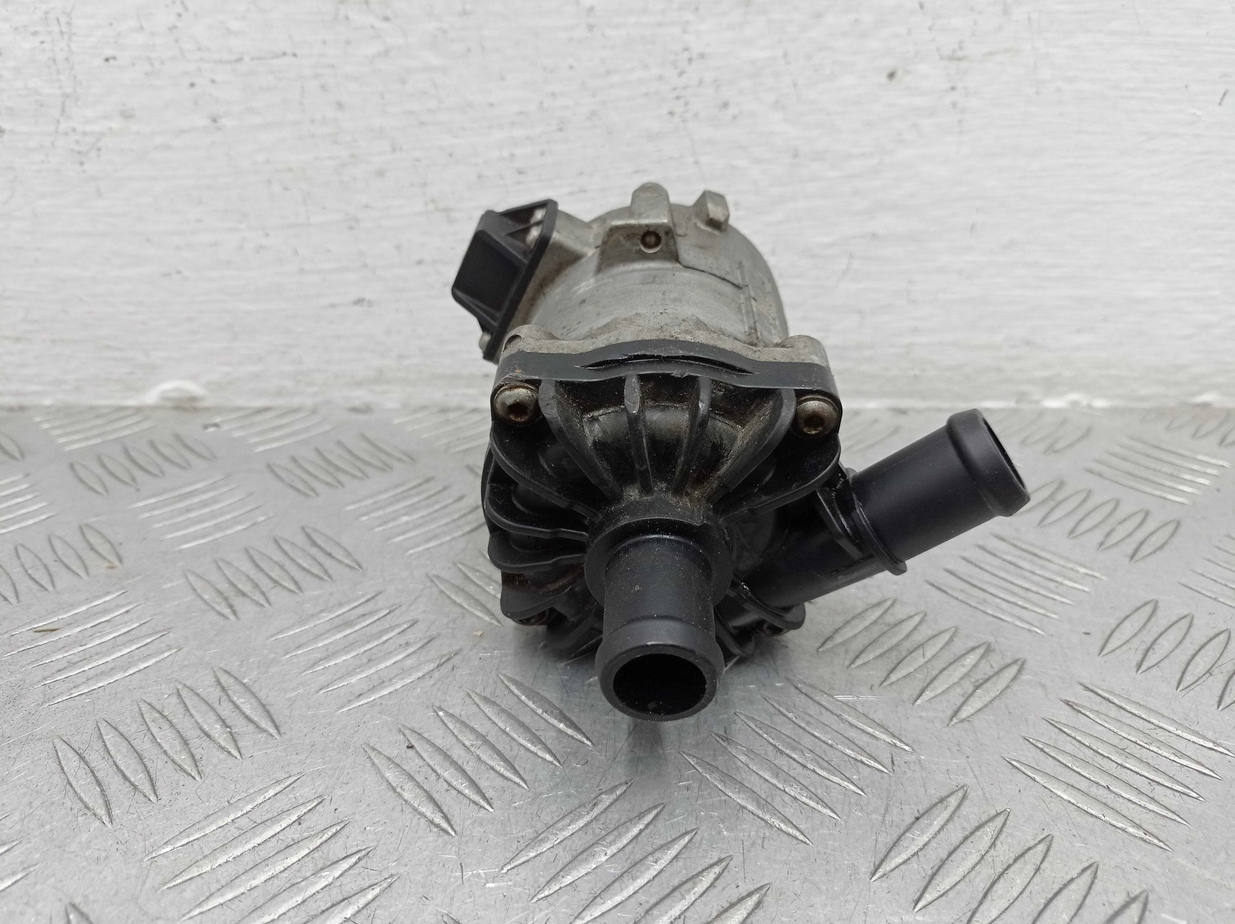 Насос водяной (помпа) Audi A6 C7 (4G2) 2011 - 2014 бензин 3.0 Автомат