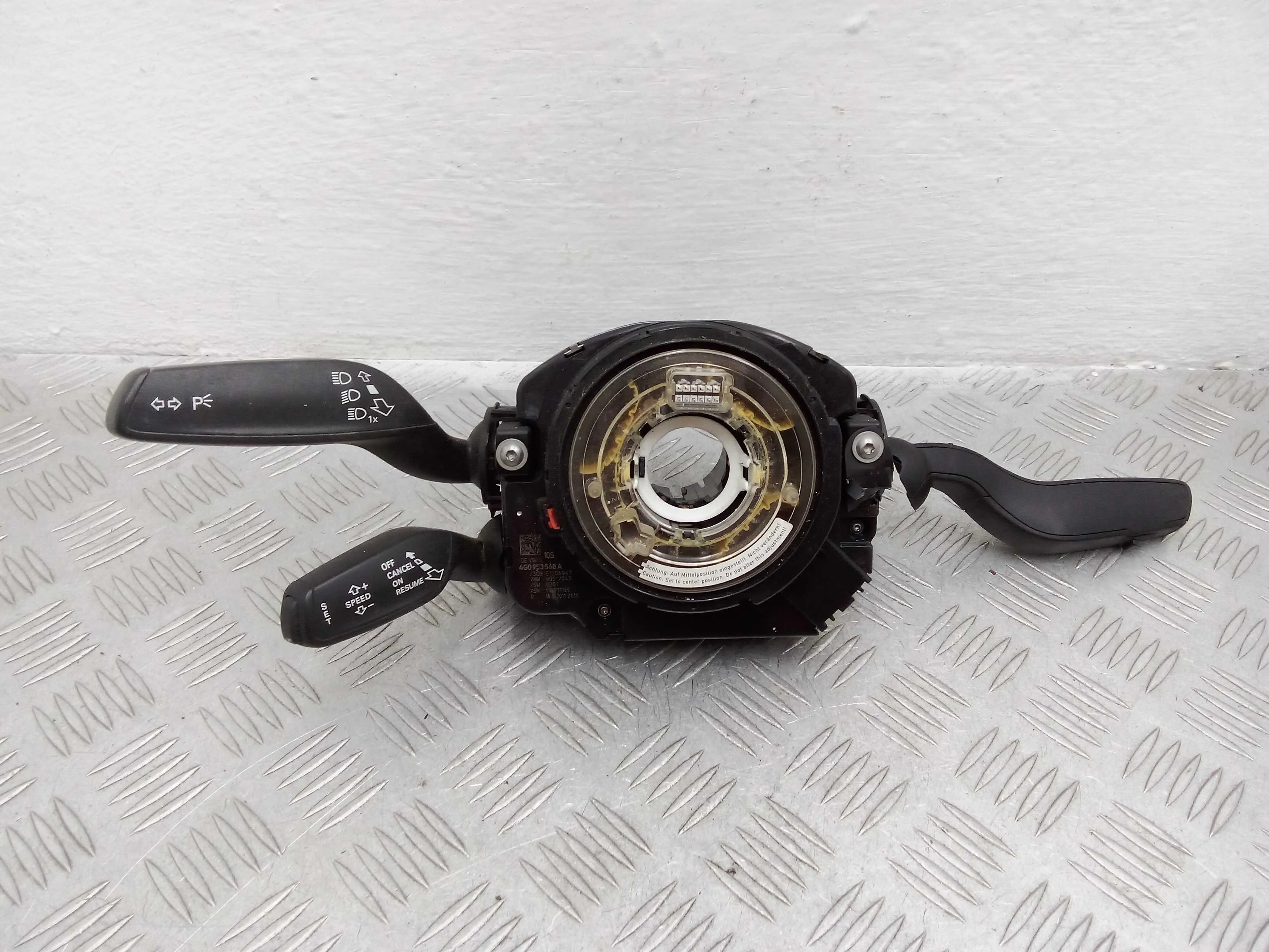 Переключатель подрулевой (стрекоза) Audi A7 (4GA) 2010 - 2014 бензин 3.0 Автомат