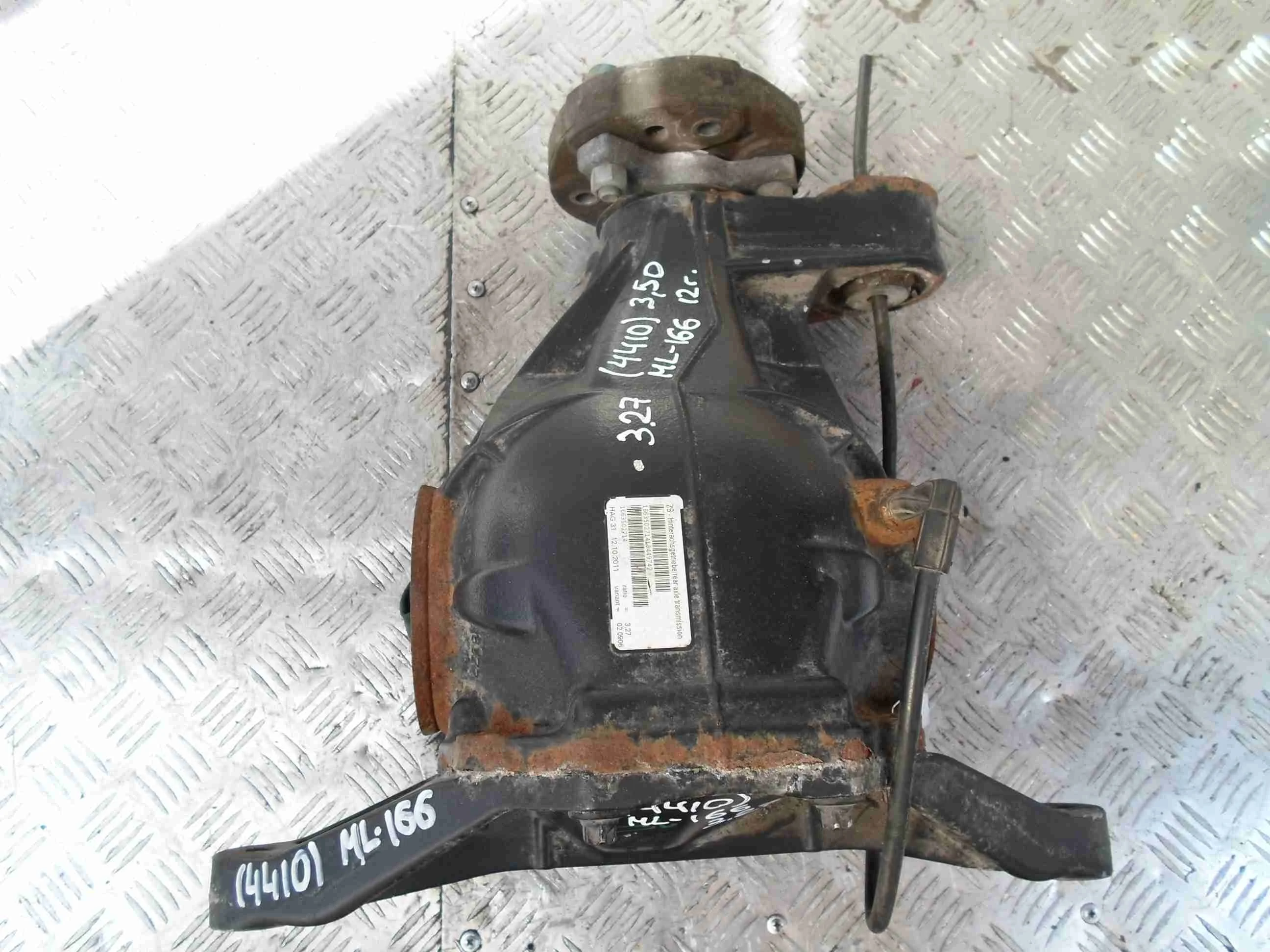 Редуктор задний Mercedes M-klasse (W166) 2011 - 2015 дизель 3.0 Автомат