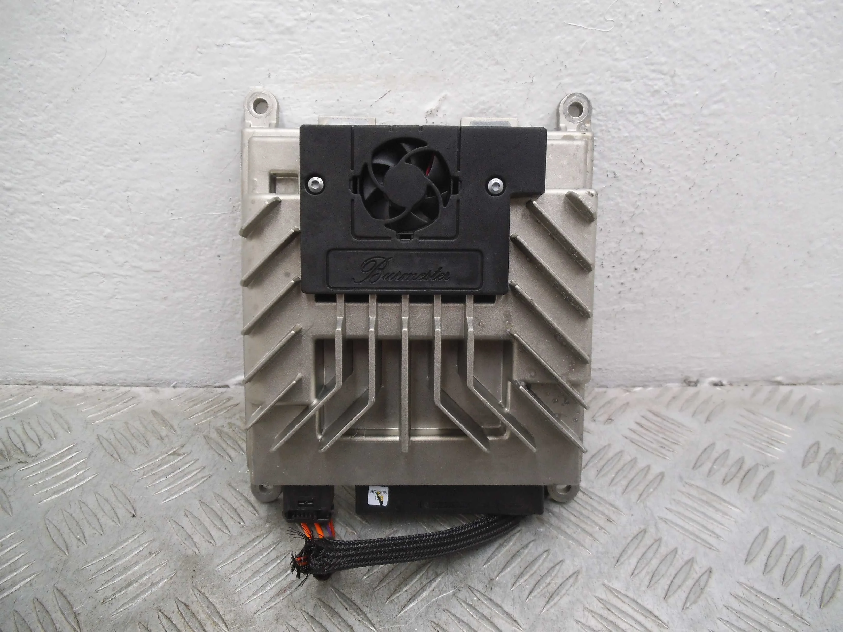 Блок усилителя музыки Mercedes C-Klasse (W205) 2014 - 2018 дизель 2.2 Автомат