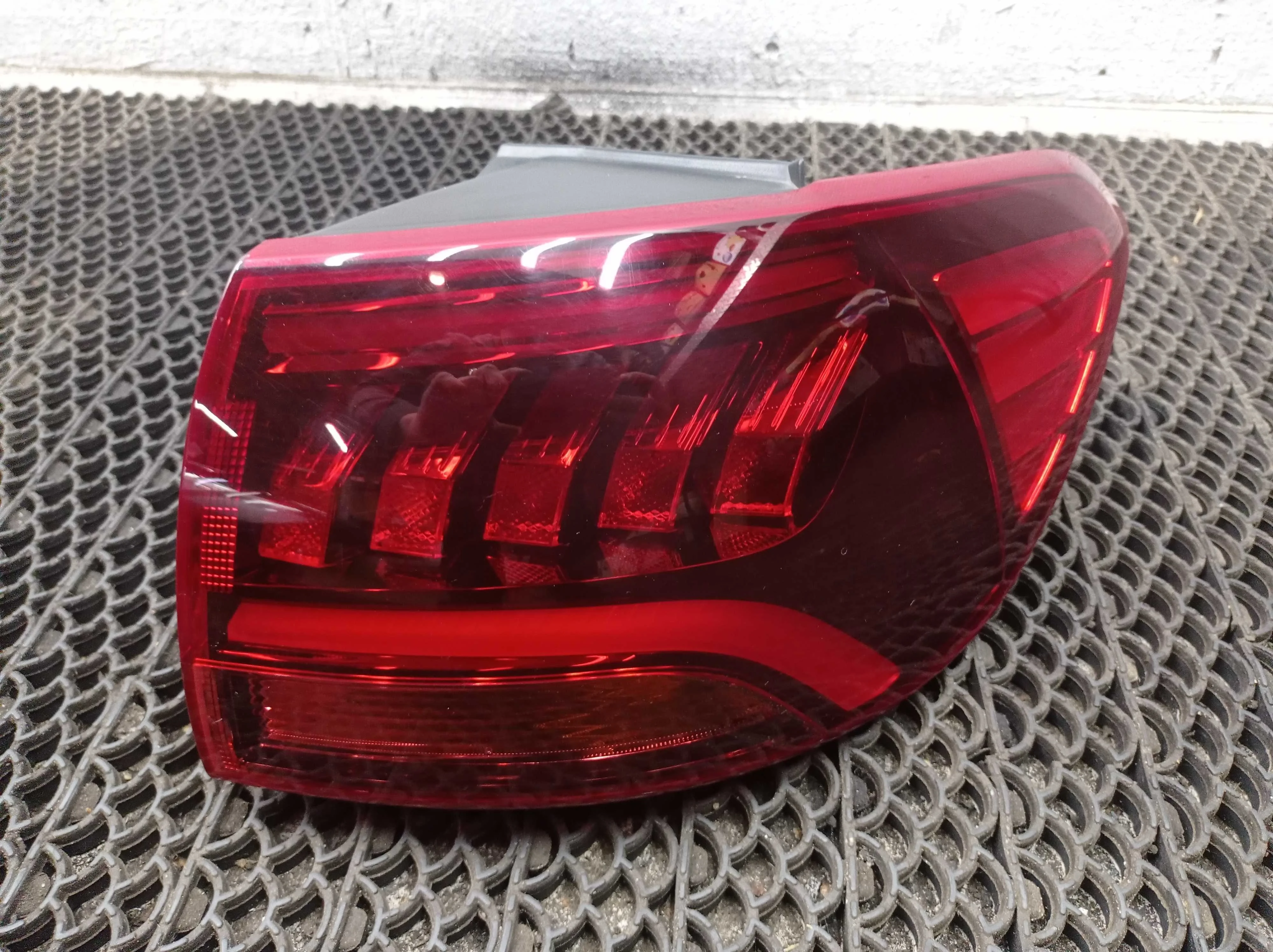 Фонарь крыла правый Kia Sorento III (UM) 2014 - 2017 дизель 2.2 Автомат