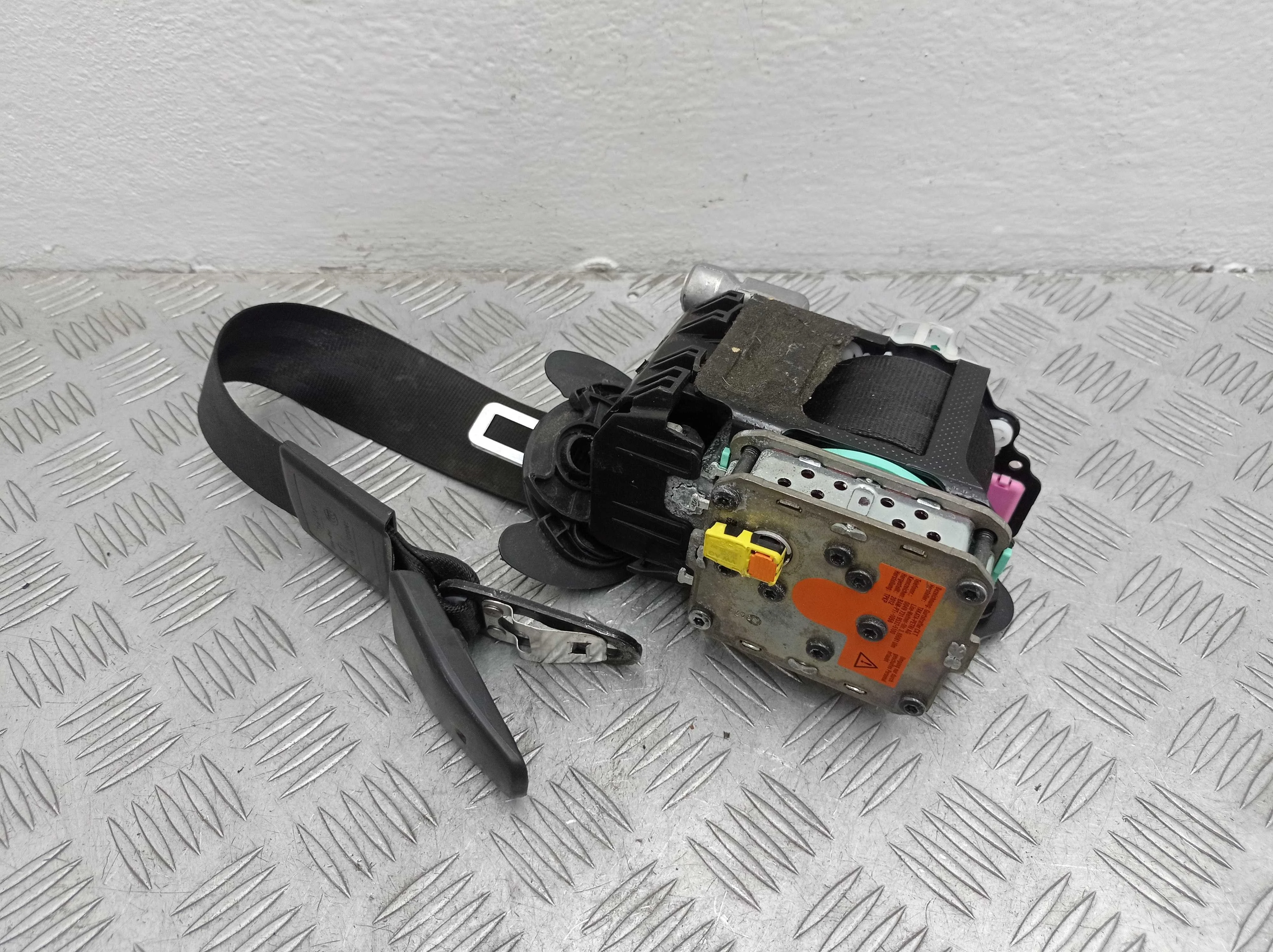 Ремень безопасности Audi Allroad C7 (4G5,4GJ) 2012 - 2014 дизель 3.0 Автомат