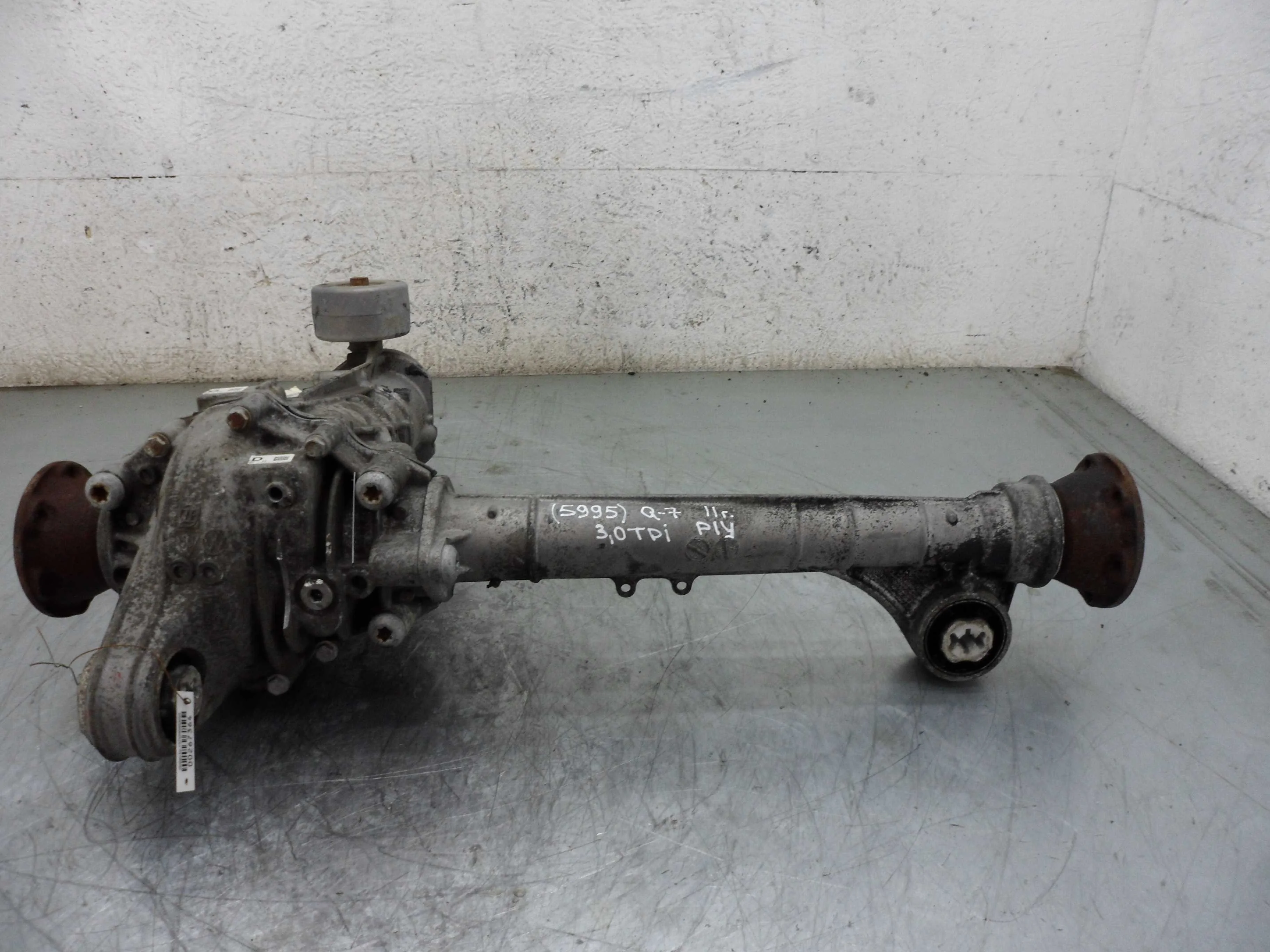 Редуктор передний Volkswagen Touareg II (7P) 2010 - 2014 дизель 3.0 Автомат