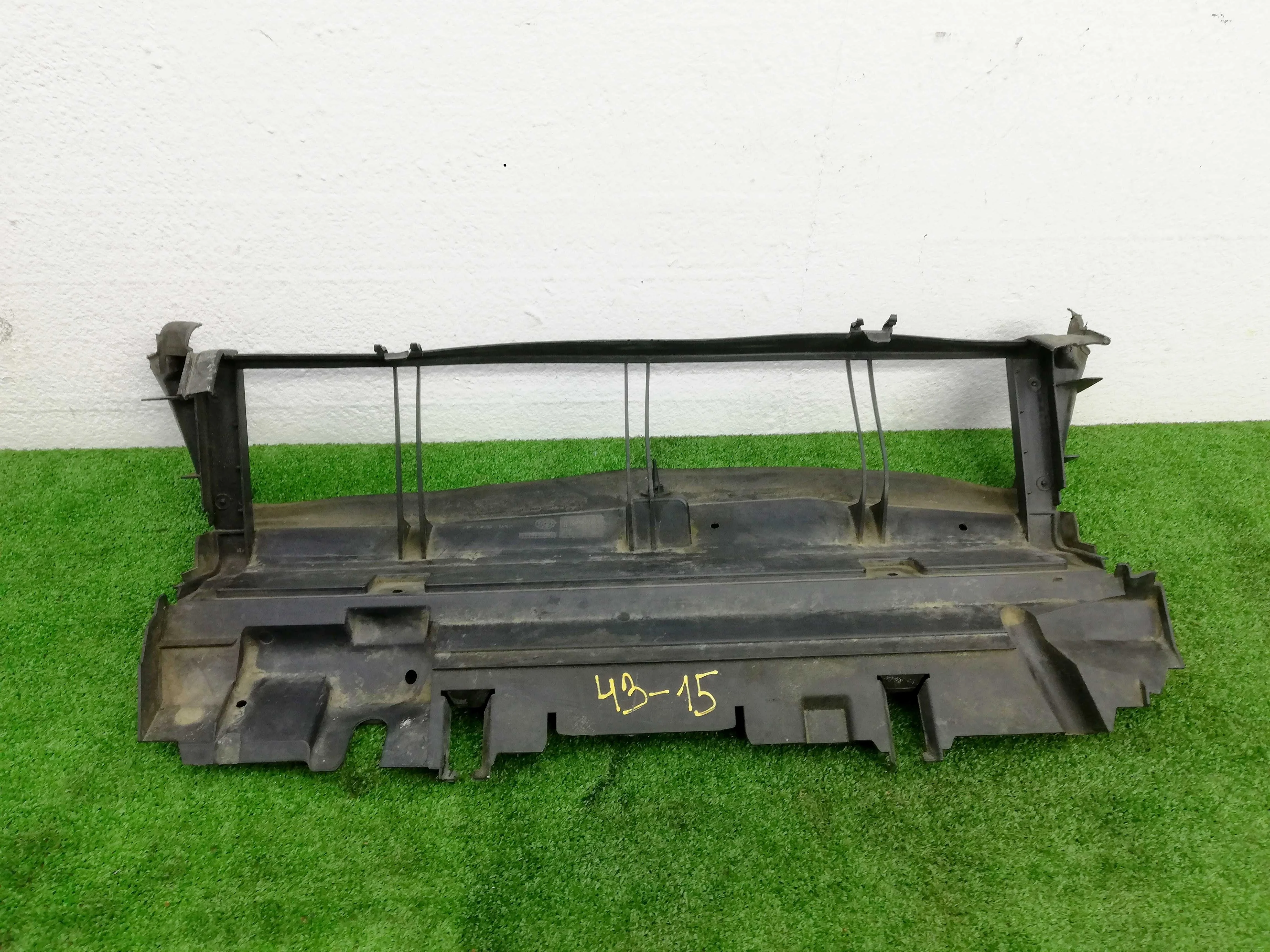 Дефлектор радиатора Mercedes GLK (X204) Рестайлинг 2012 - 2015 дизель 2.2 Автомат