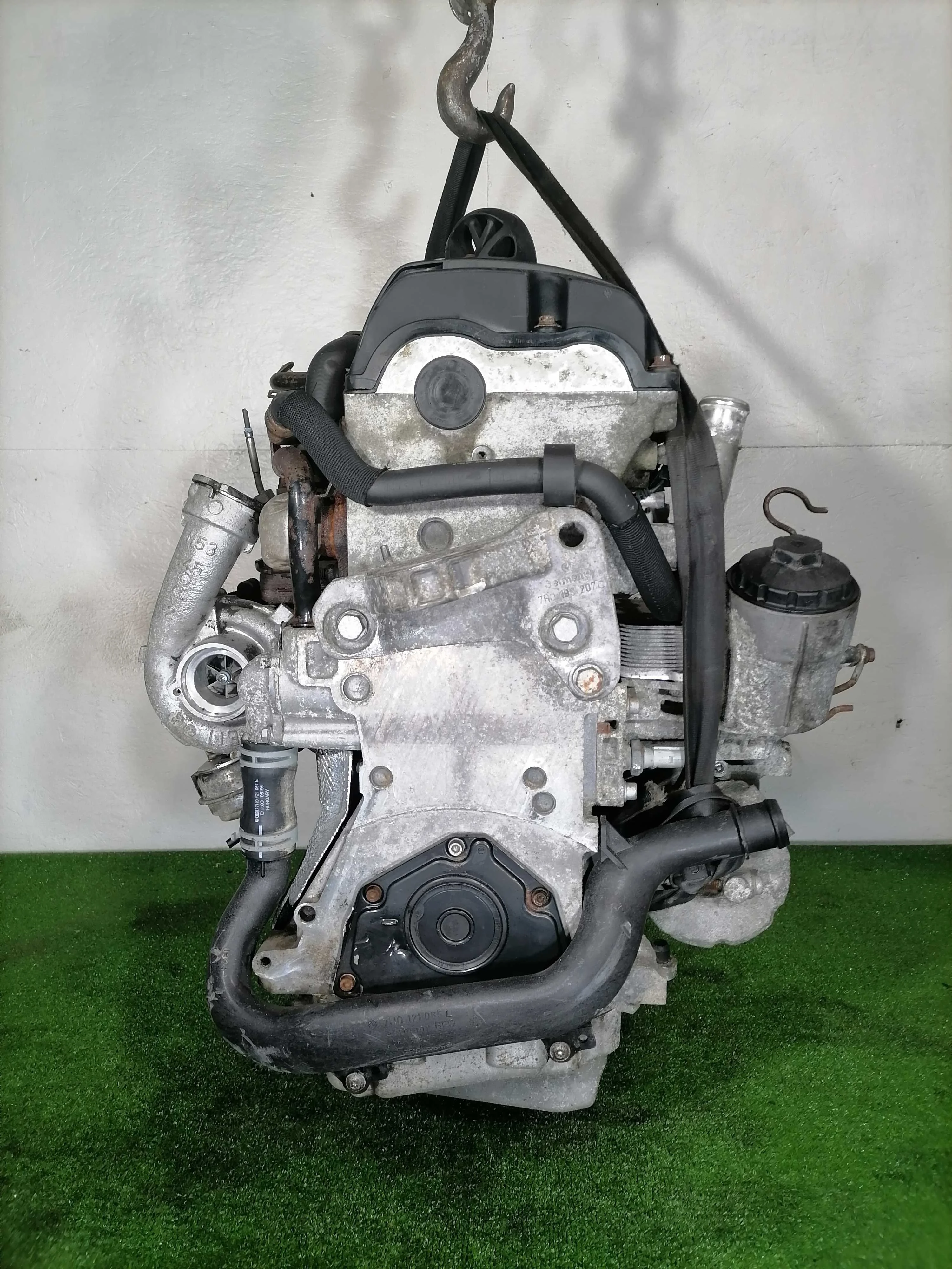 Двигатель Volkswagen T5 2003 - 2009 дизель 2.5 Механика