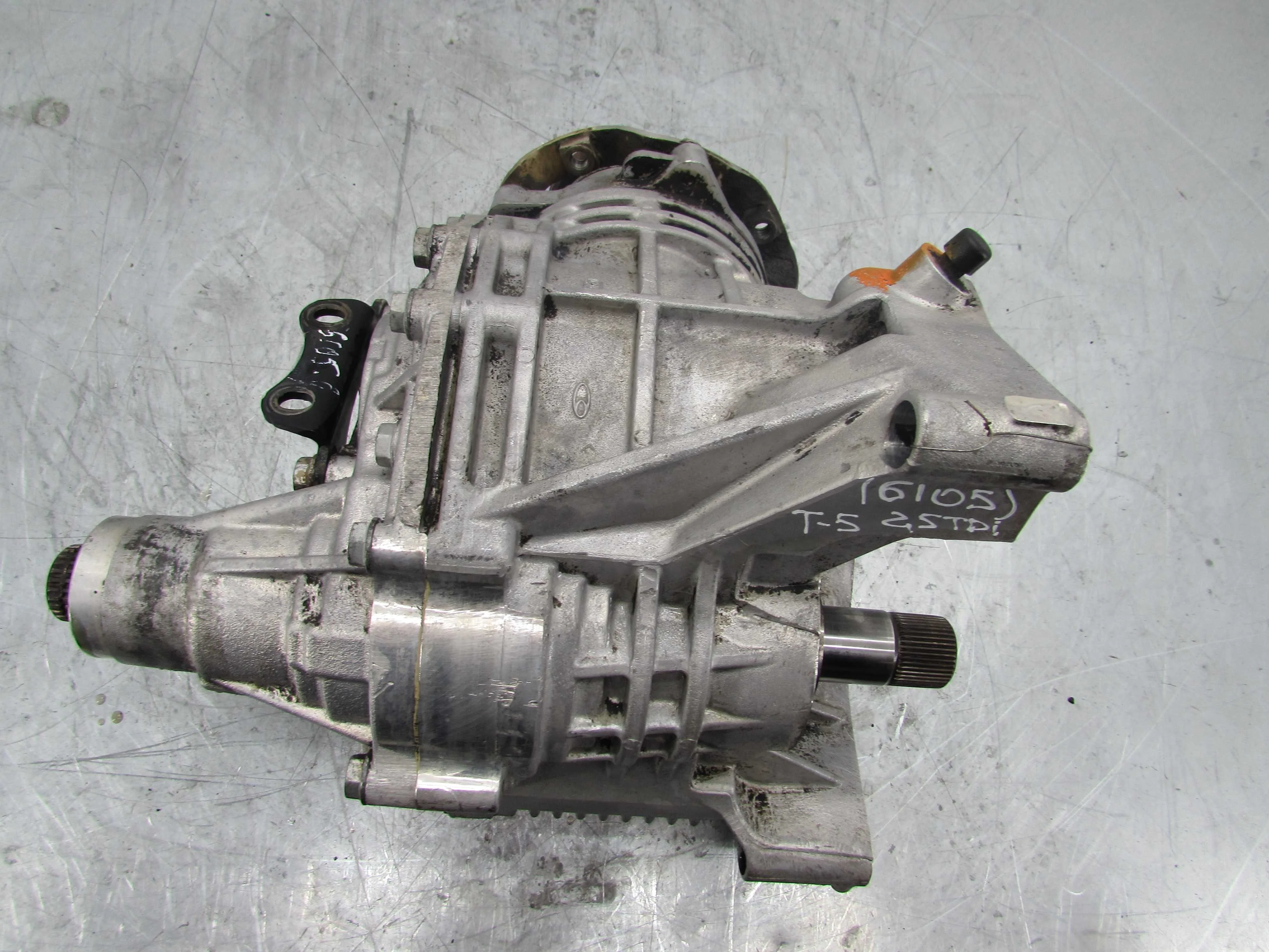 Раздаточная коробка Volkswagen T5 2003 - 2009 дизель 2.5 Механика