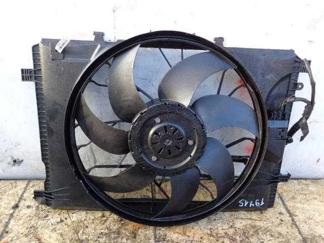 Вентилятор охлаждения (электро) Mercedes C-klasse (W204) 2007 - 2011 дизель 3.2 Автомат