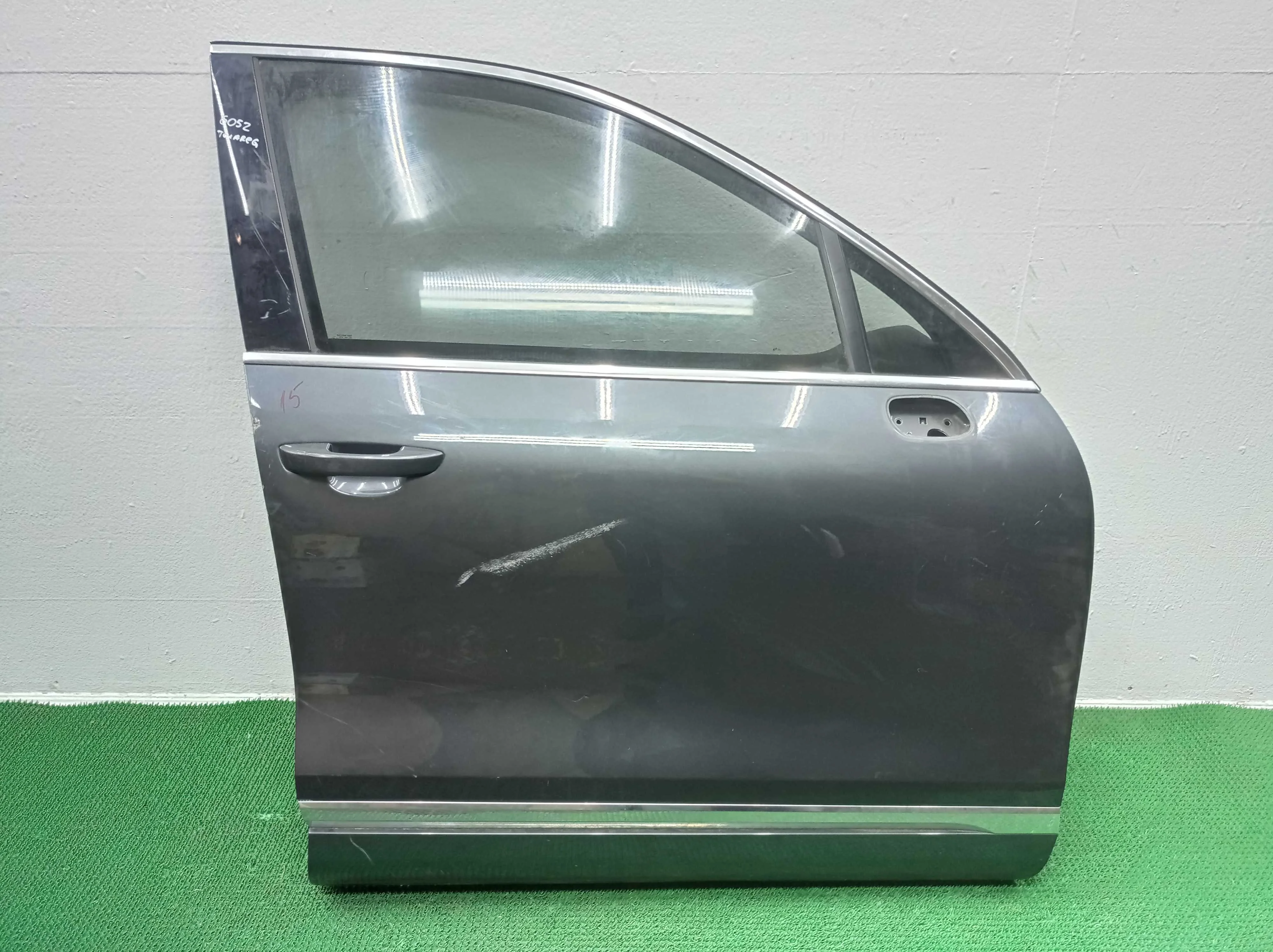 Дверь передняя правая Volkswagen Touareg II (7P) 2010 - 2014 дизель 3.0 Автомат