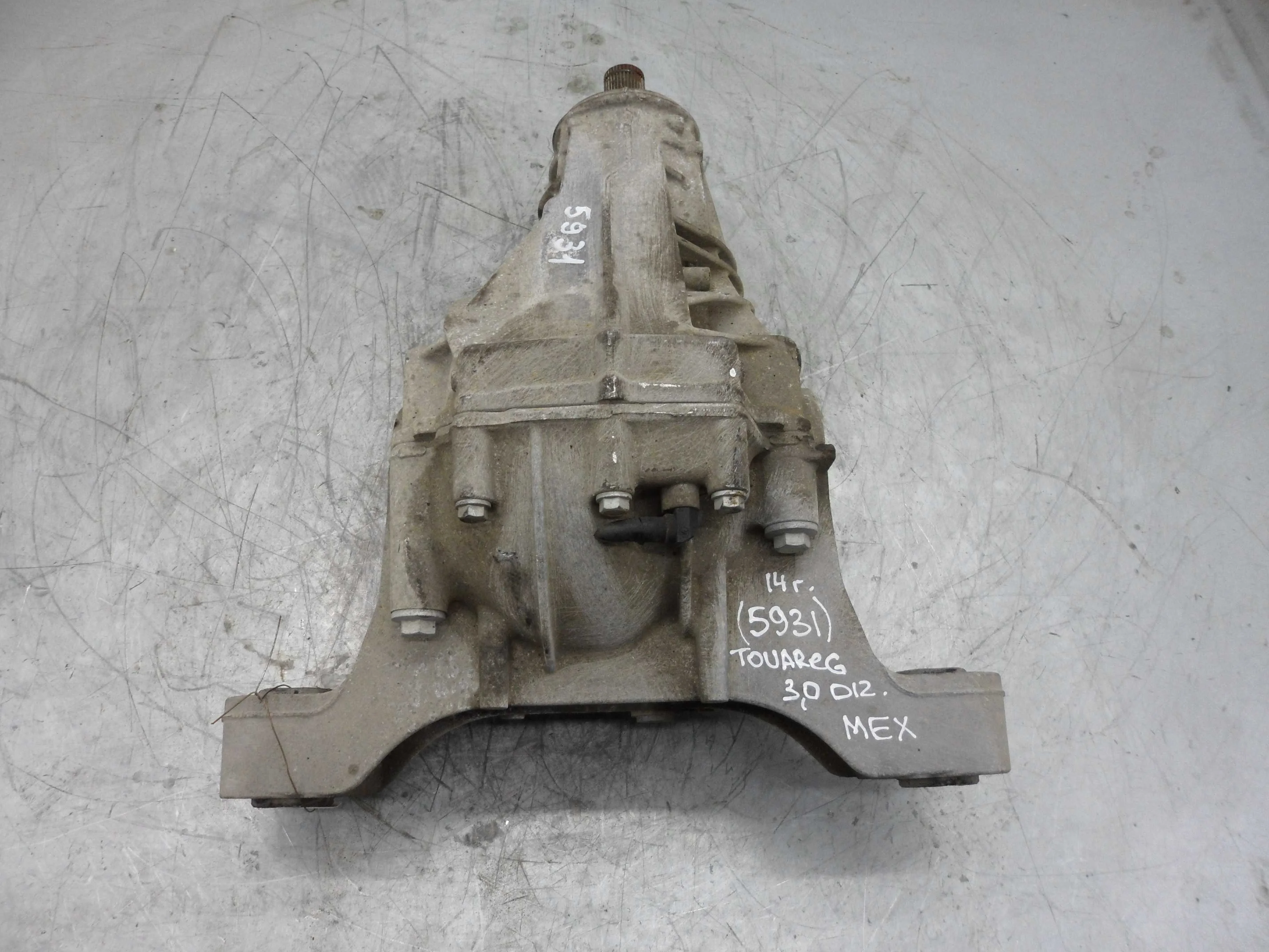 Редуктор задний Volkswagen Touareg II (7P) 2010 - 2014 дизель 3.0 Автомат