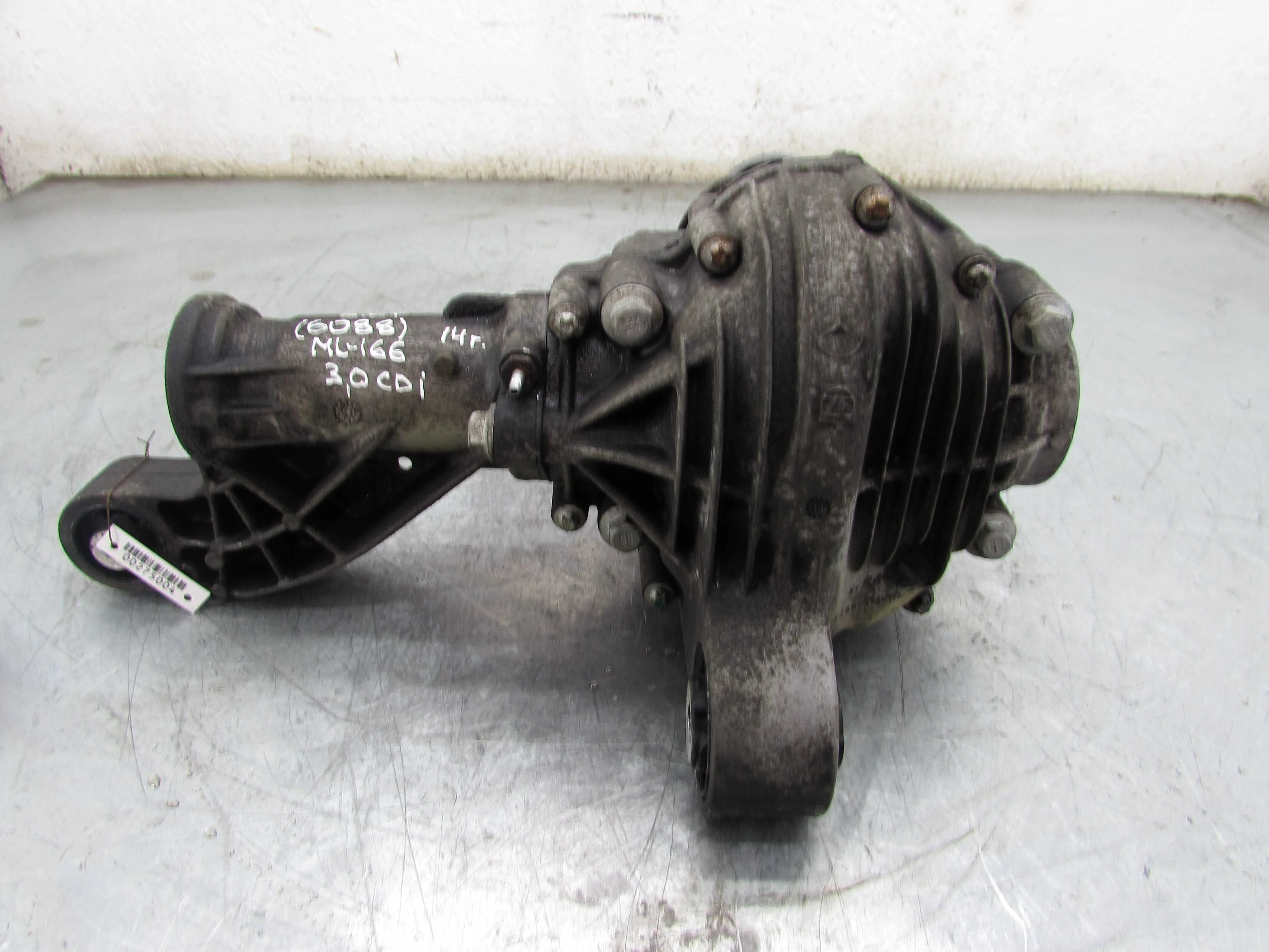 Редуктор передний Mercedes M-klasse (W166) 2011 - 2015 дизель 3.0 Автомат