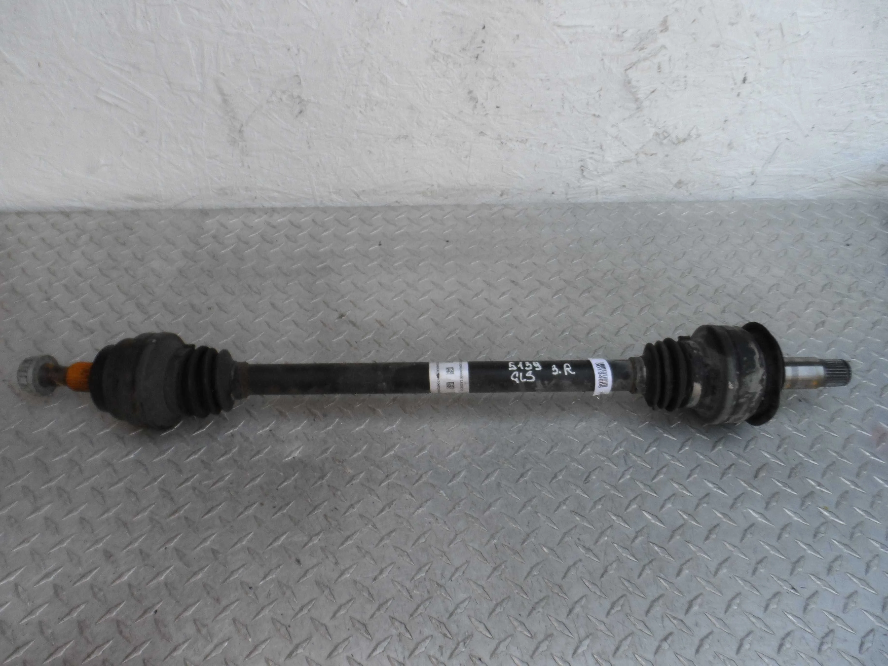 Полуось задняя правая Mercedes GLS (X166) 2015 - 2019 дизель 3.5 Автомат