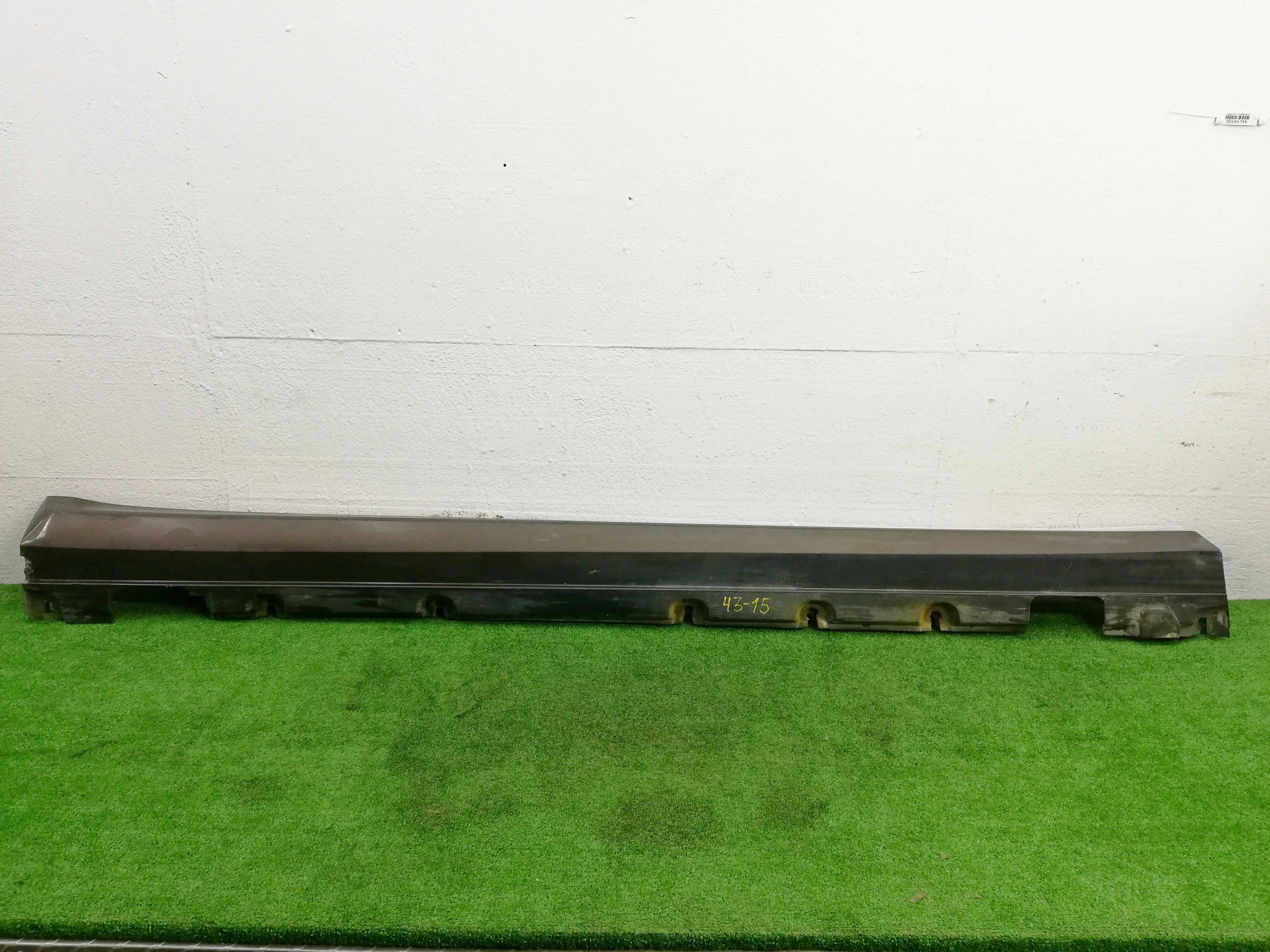 Порог пластиковый правый Mercedes GLK (X204) Рестайлинг 2012 - 2015 дизель 2.2 Автомат