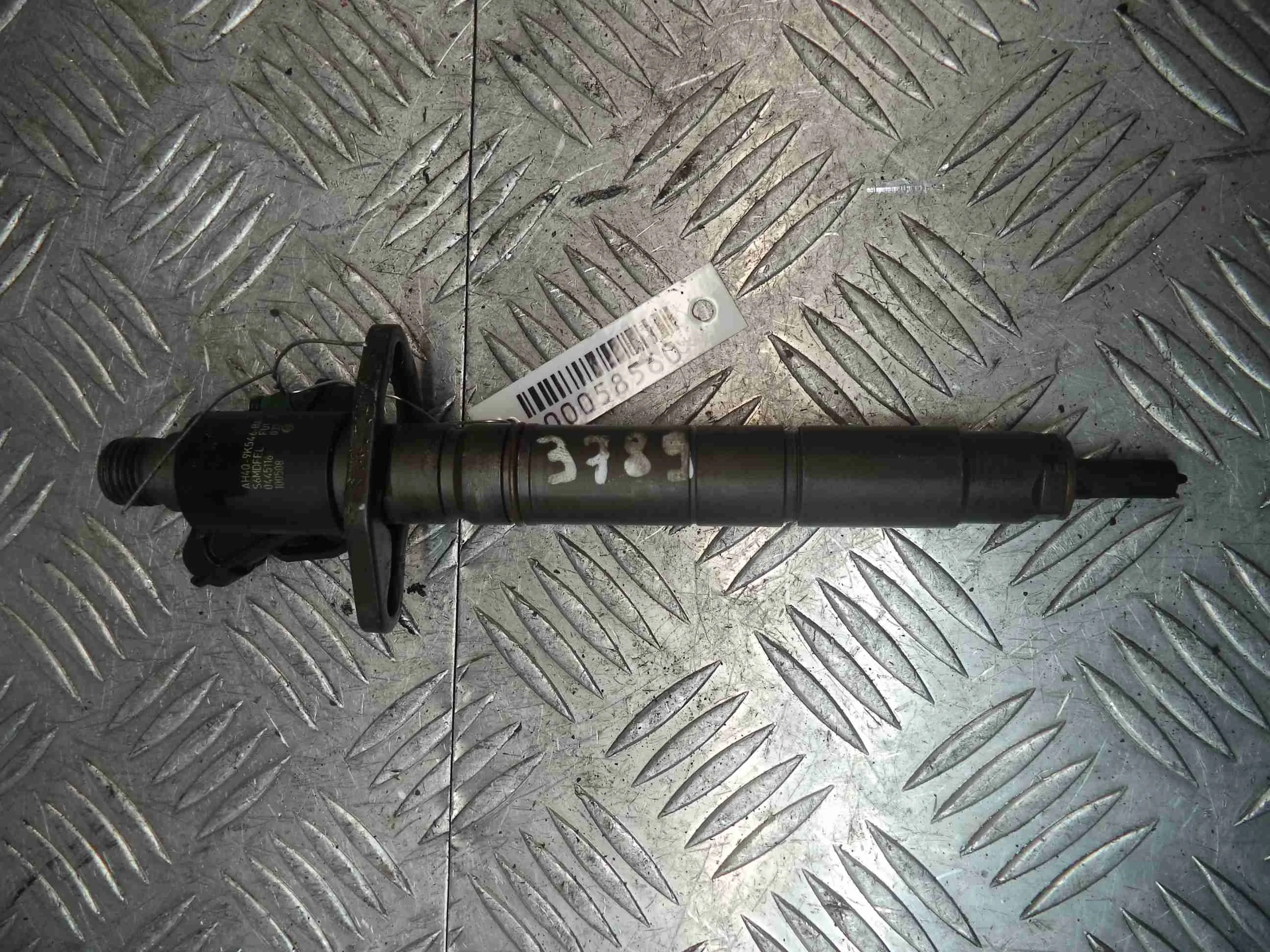 Форсунка топливная Land Rover Range Rover III (LM,L322) Рестайлинг 2 2009 - 2012 дизель 4.4 Автомат