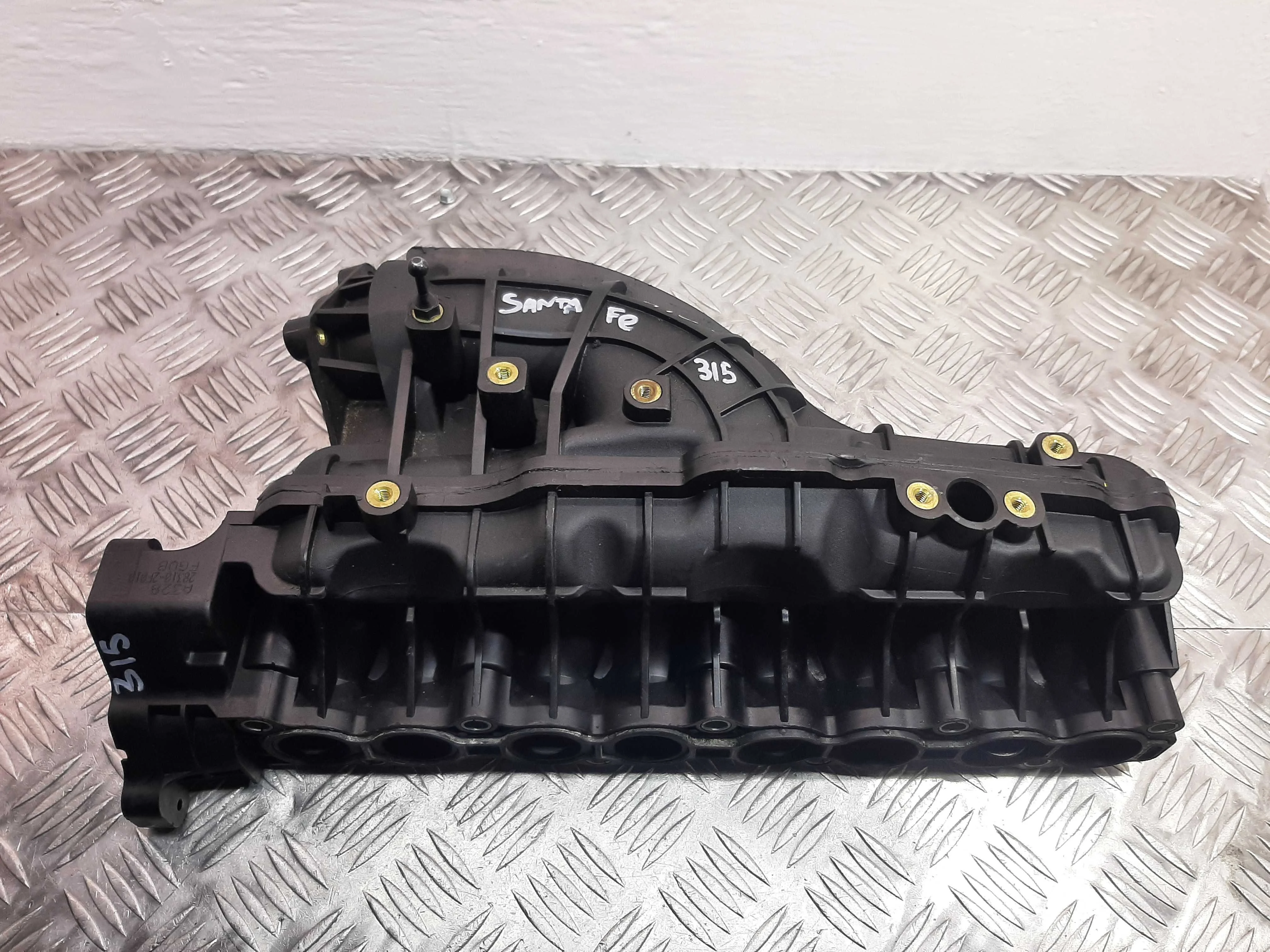 Коллектор впускной Hyundai Santa Fe II (CM) рестайлинг 2010 - 2012 дизель 2.2 Автомат