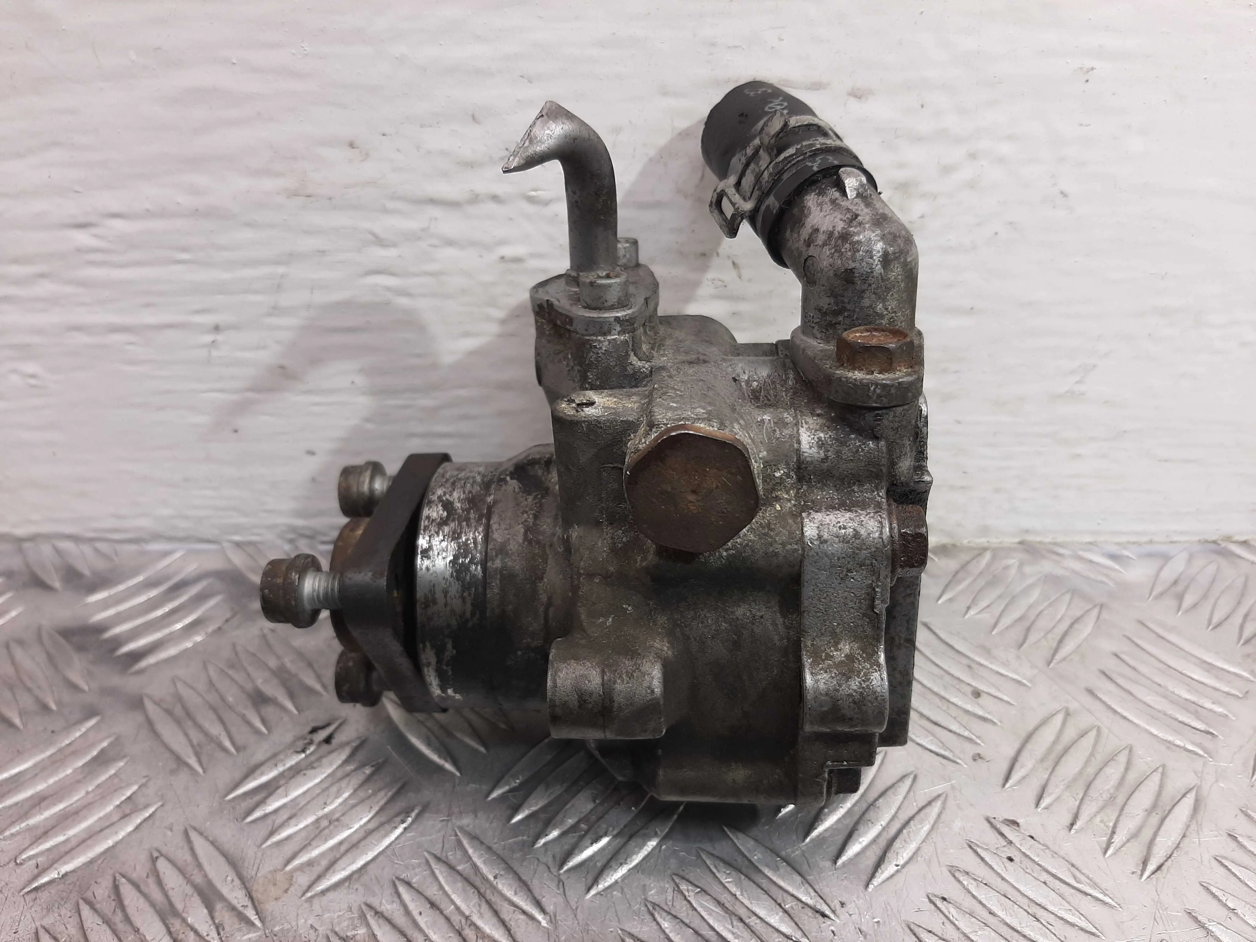 Насос ГУР Volkswagen Touareg I  Рестайлинг (7L) 2007 - 2010 дизель 3.0 Автомат