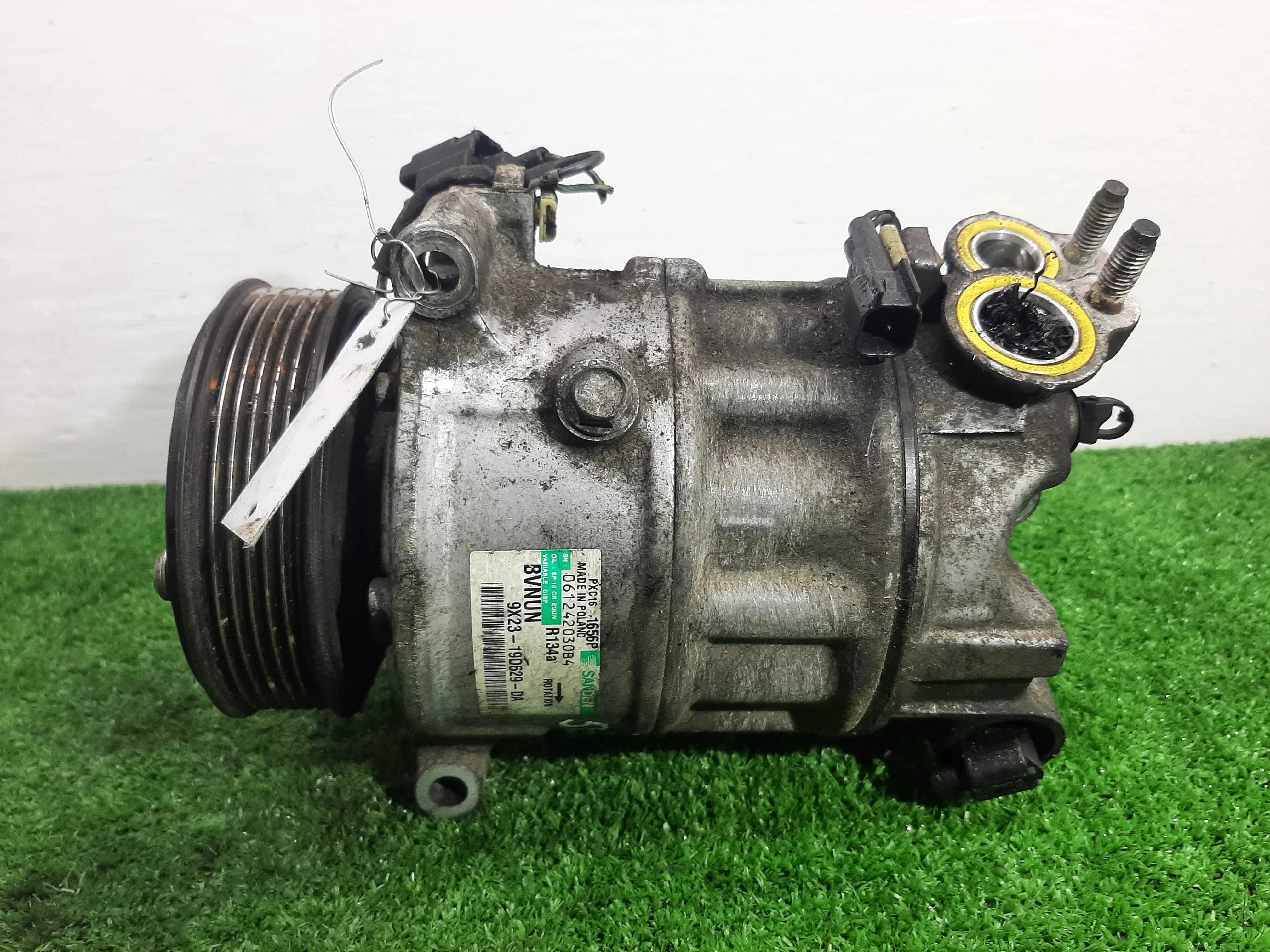 Компрессор кондиционера Jaguar XF (X250) 2007 - 2011 дизель 3.0 Автомат