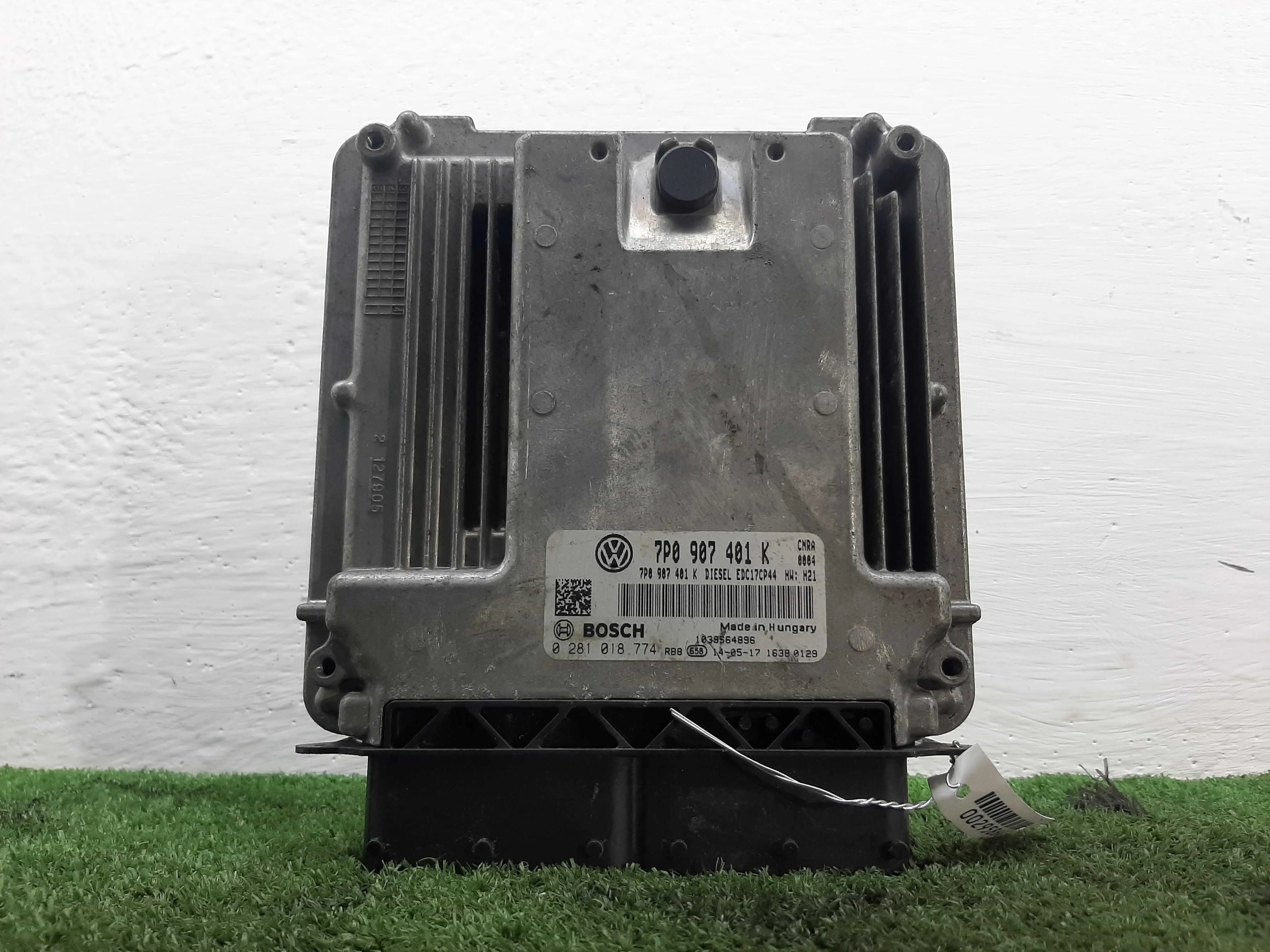 Блок управления ДВС Volkswagen Touareg II (7P) 2010 - 2014 дизель 3.0 Автомат