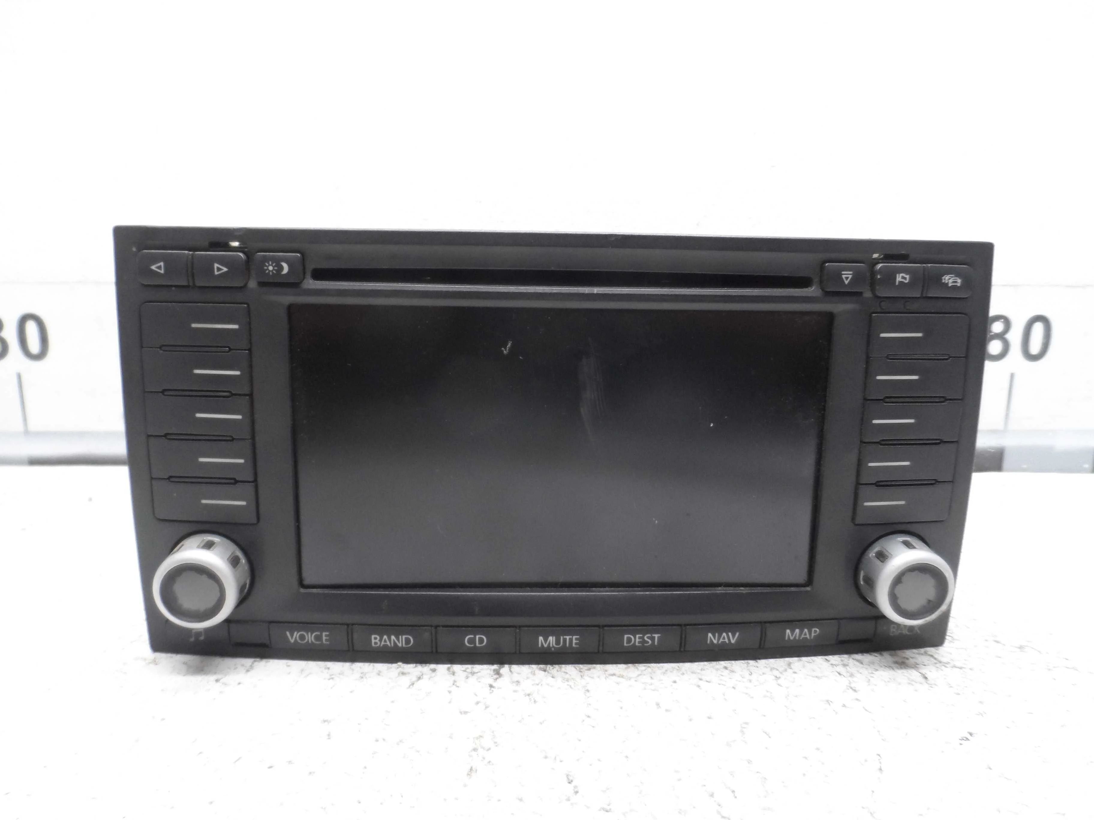 Магнитола Volkswagen Touareg I (7L) 2002 - 2006 дизель 2.5 Автомат